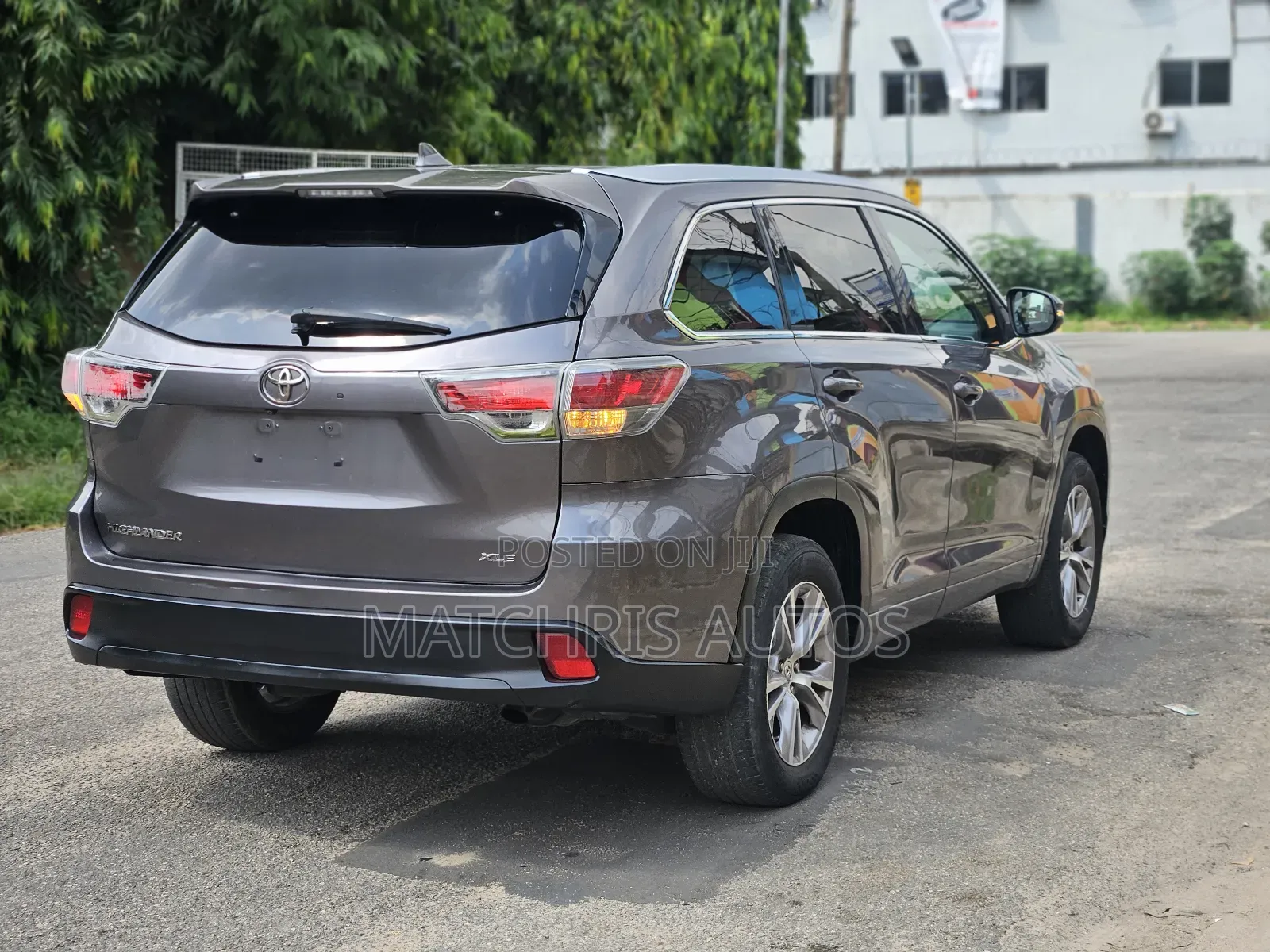 Toyota Highlander XLE 4dr SUV (3.5L 6cyl 6A) 2015 Gray