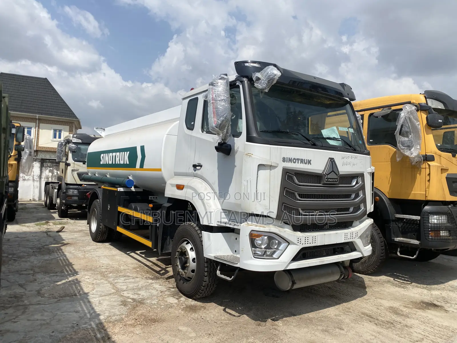 Brand New Howo Diesel Tanker Liters