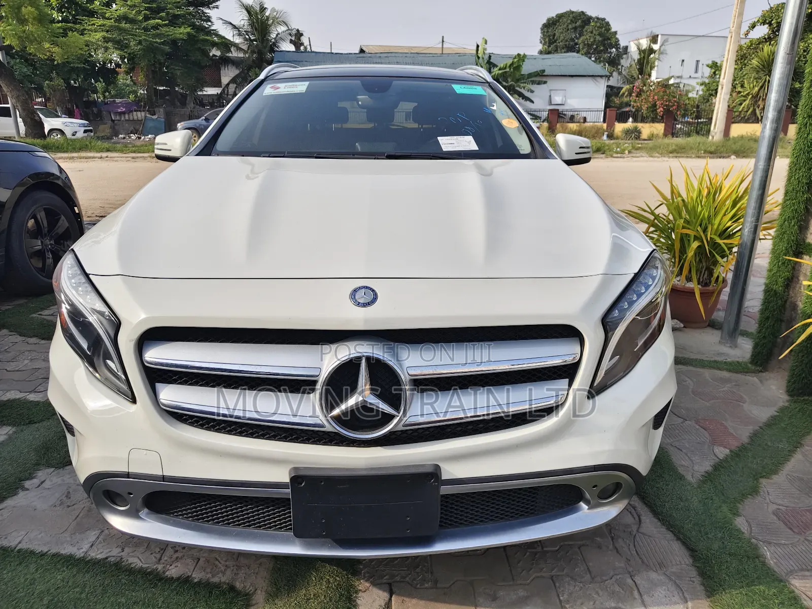 Mercedes-Benz GLA 250 2017 White