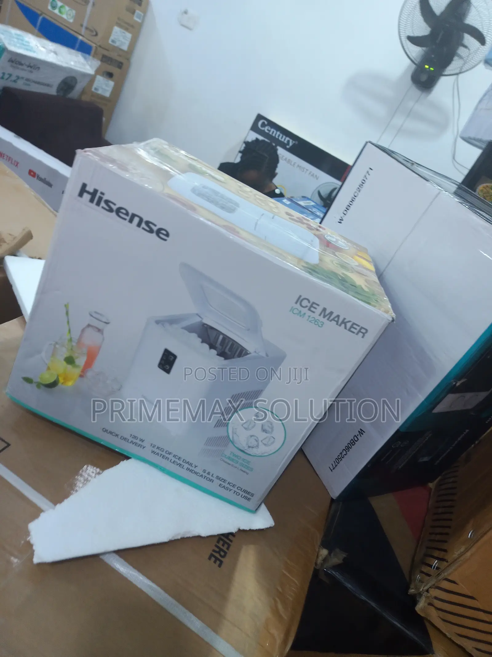 Hisense Home Ice Maker 12kg - Dual Cube Sizes for Drinks