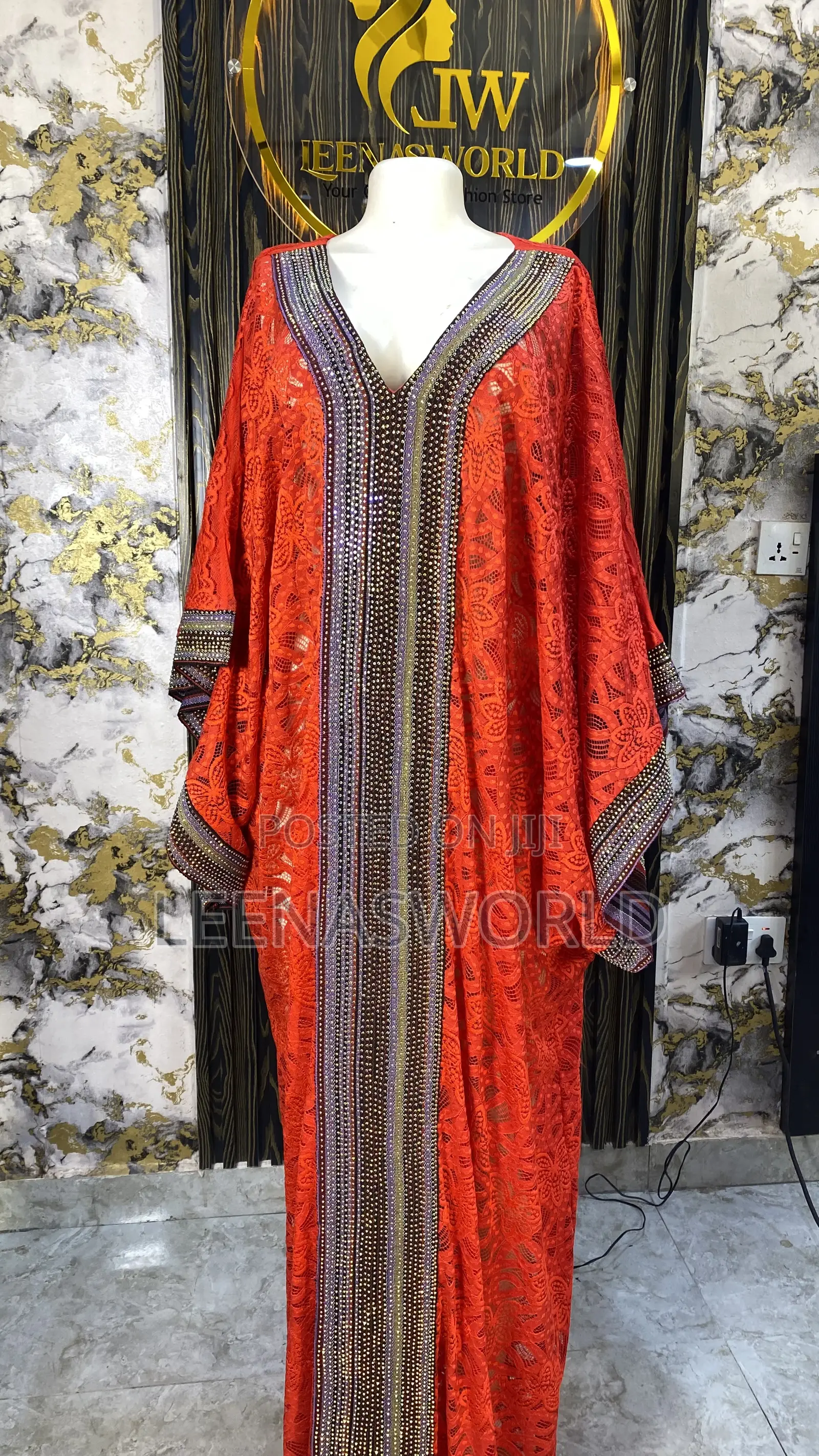 Net Gown, Also Stoned