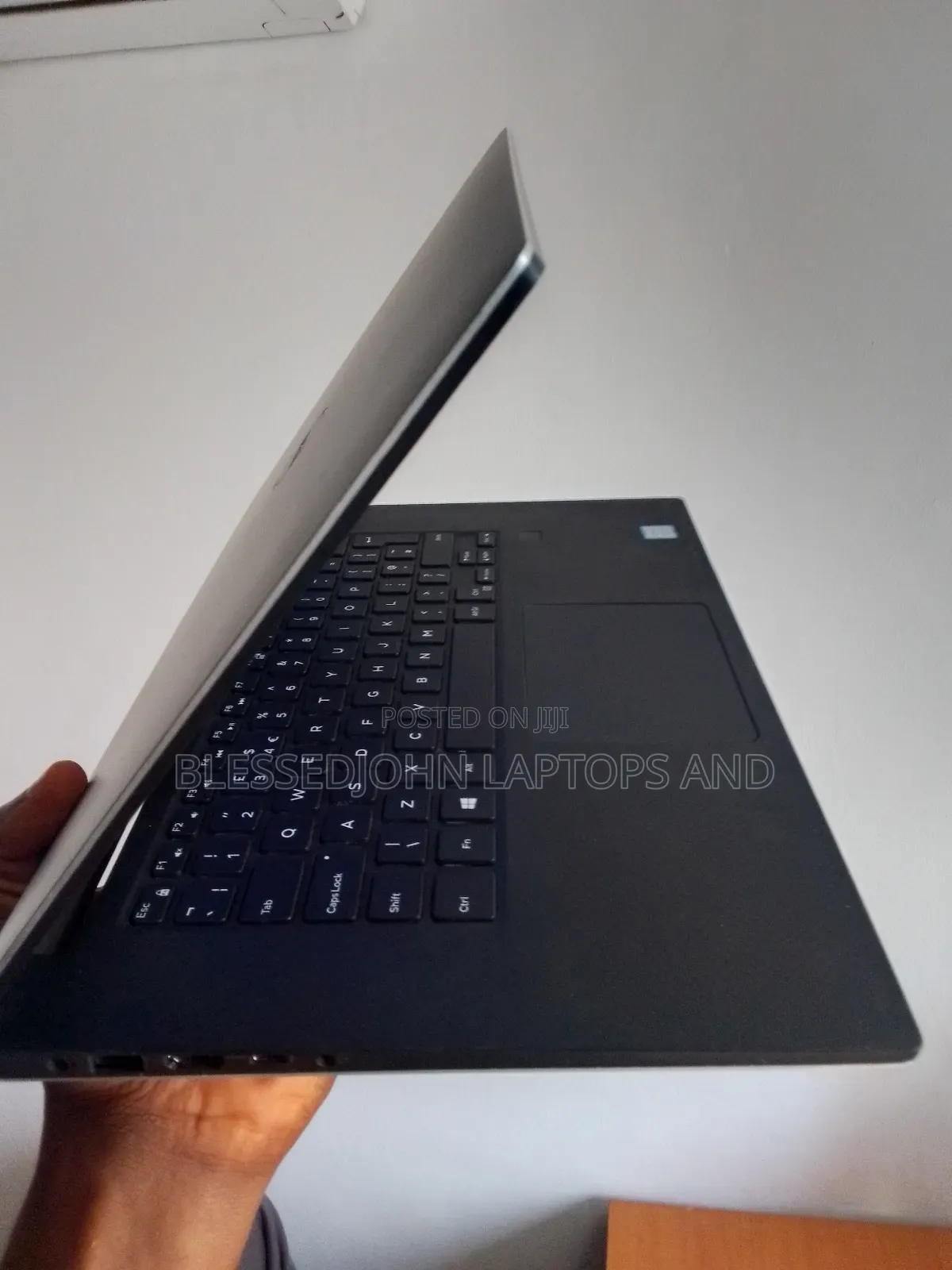 Laptop Dell XPS 15 9560 16GB Intel Core i7 SSD 256GB