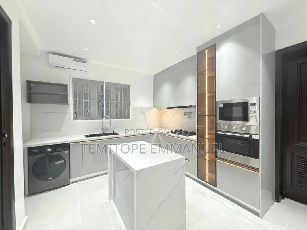 Furnished 5bdrm Apartment in Banana Island, Ikoyi for rent