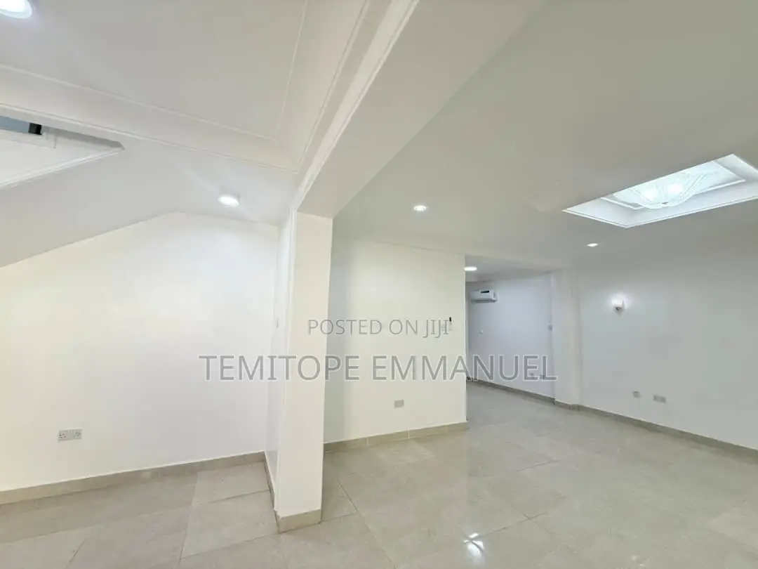 Furnished 5bdrm Apartment in Banana Island, Ikoyi for rent