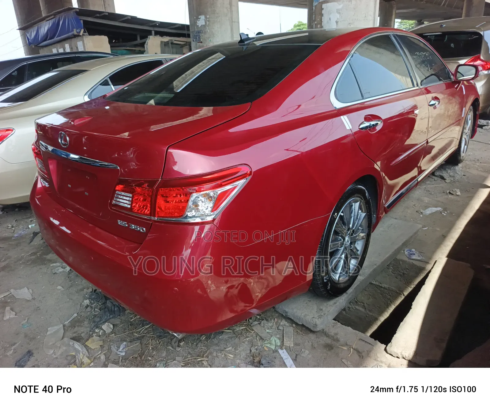 Lexus ES 350 2010 Red