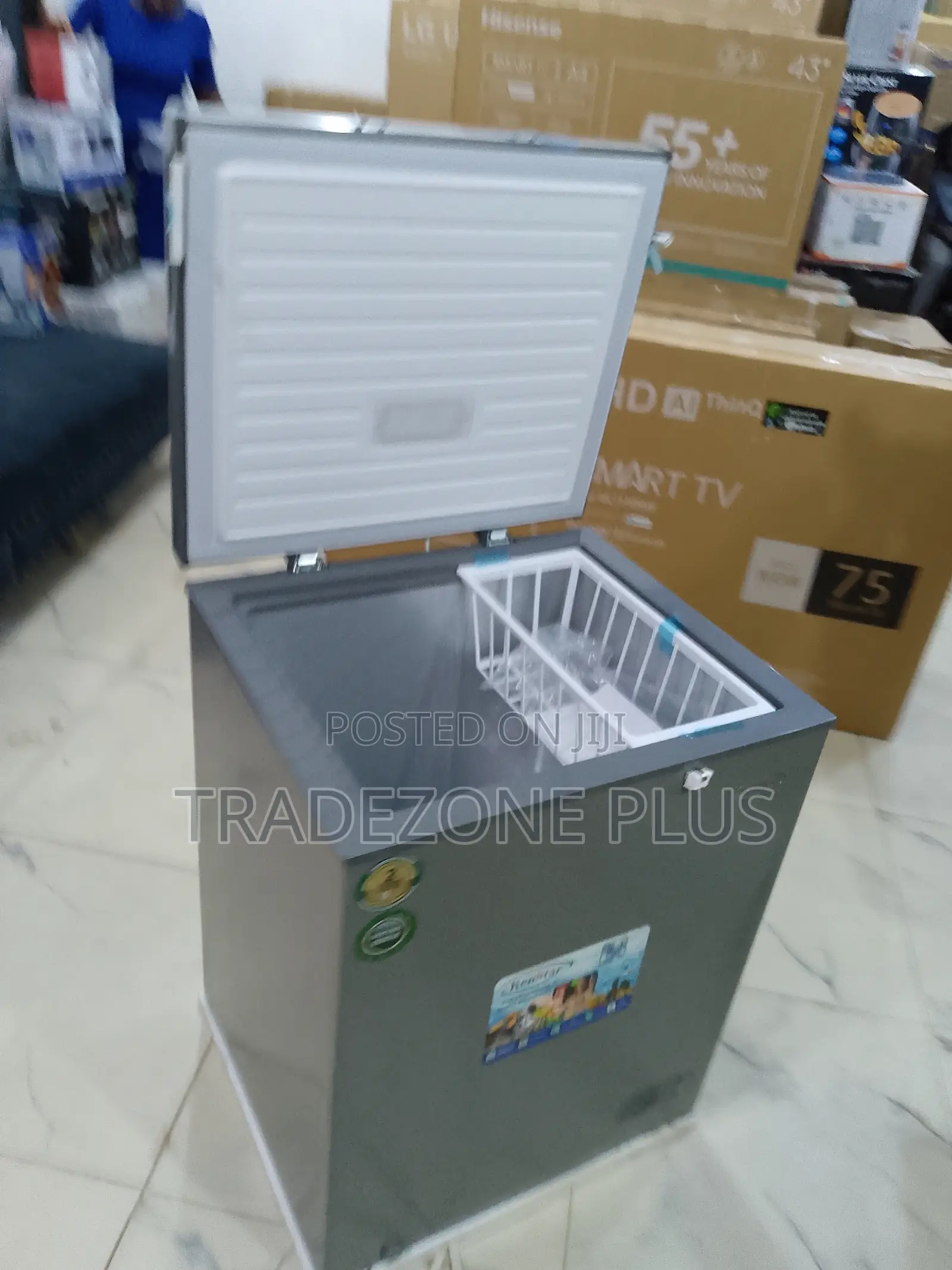 Kenstar 143l Chestfreezer of Family Comfort.