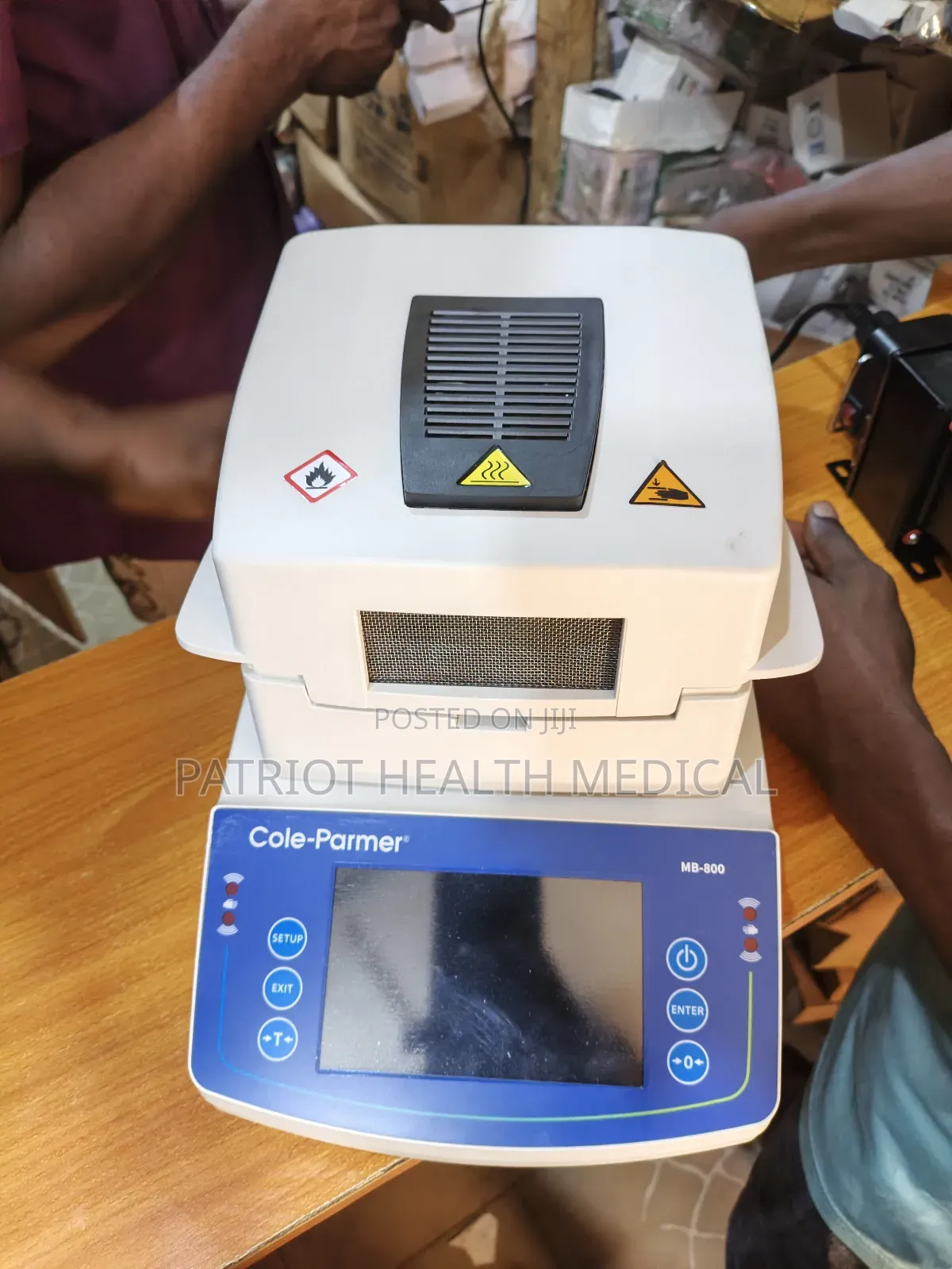 Moisture Analyzer