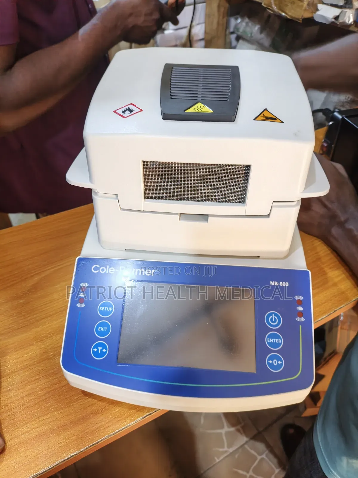 Moisture Analyzer