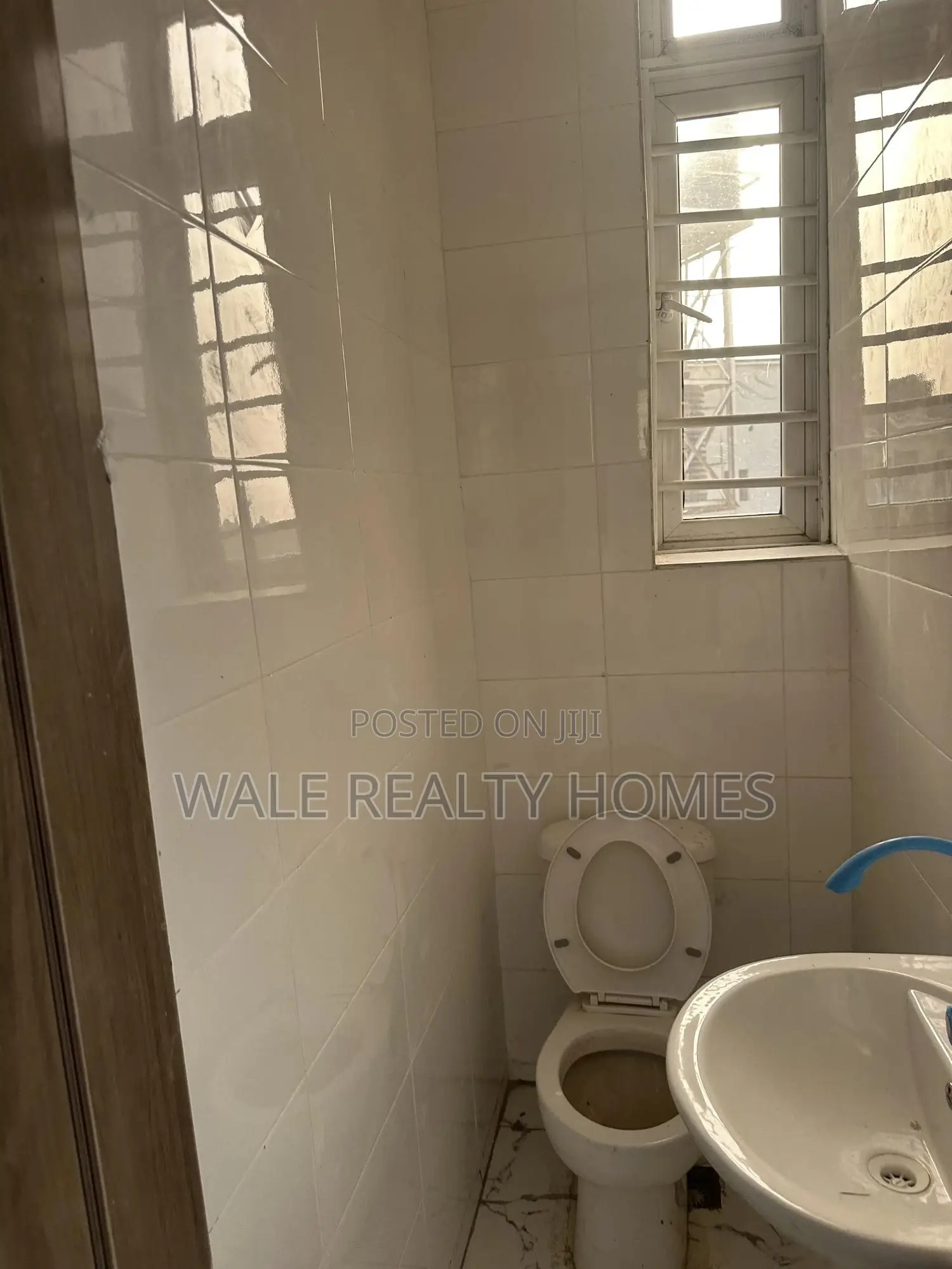 2bdrm Block of Flats in New Engineering, Dawaki for rent