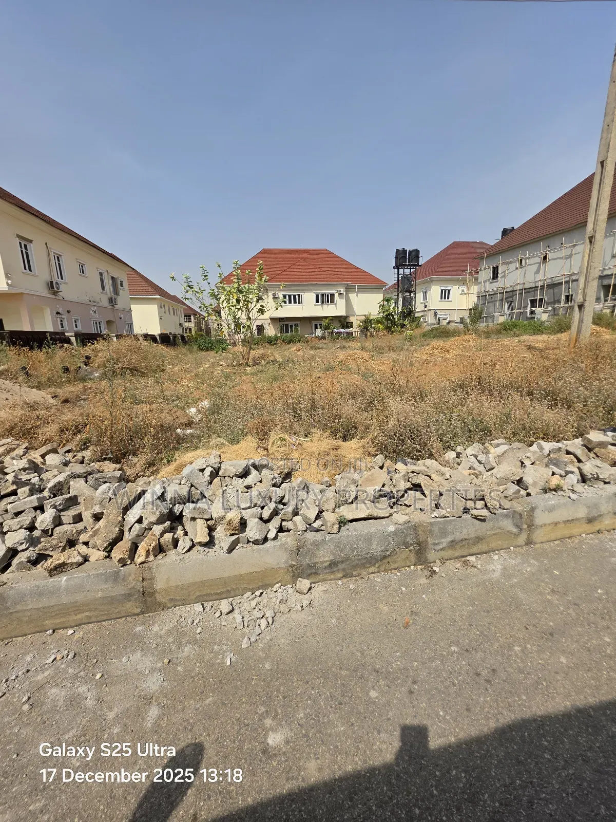 412sqm Plot for Semi Detached Duplex