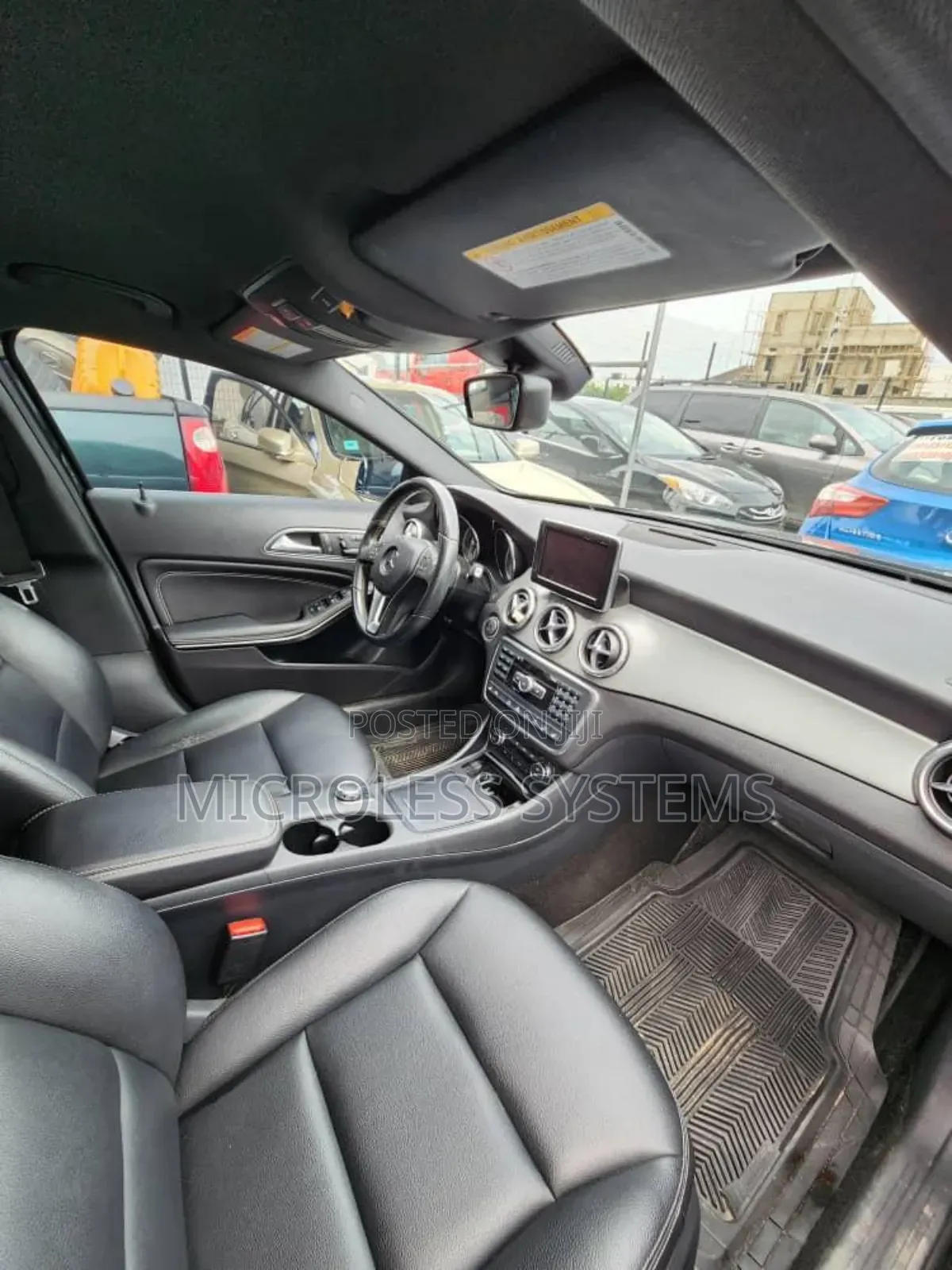 Mercedes-Benz GLA 250 2015 Black