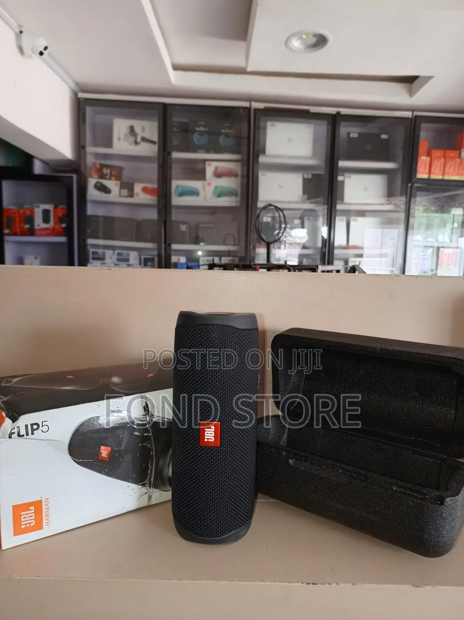 JBL Flip 5 Waterproof Bluetooth Speaker