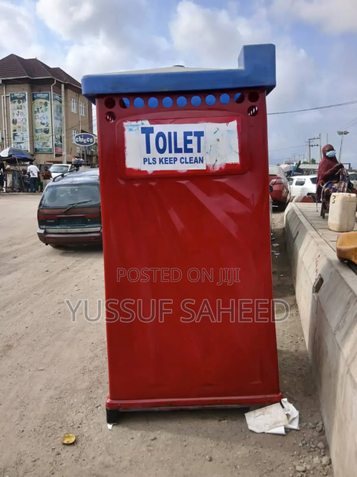 Mobile Banking Toilet