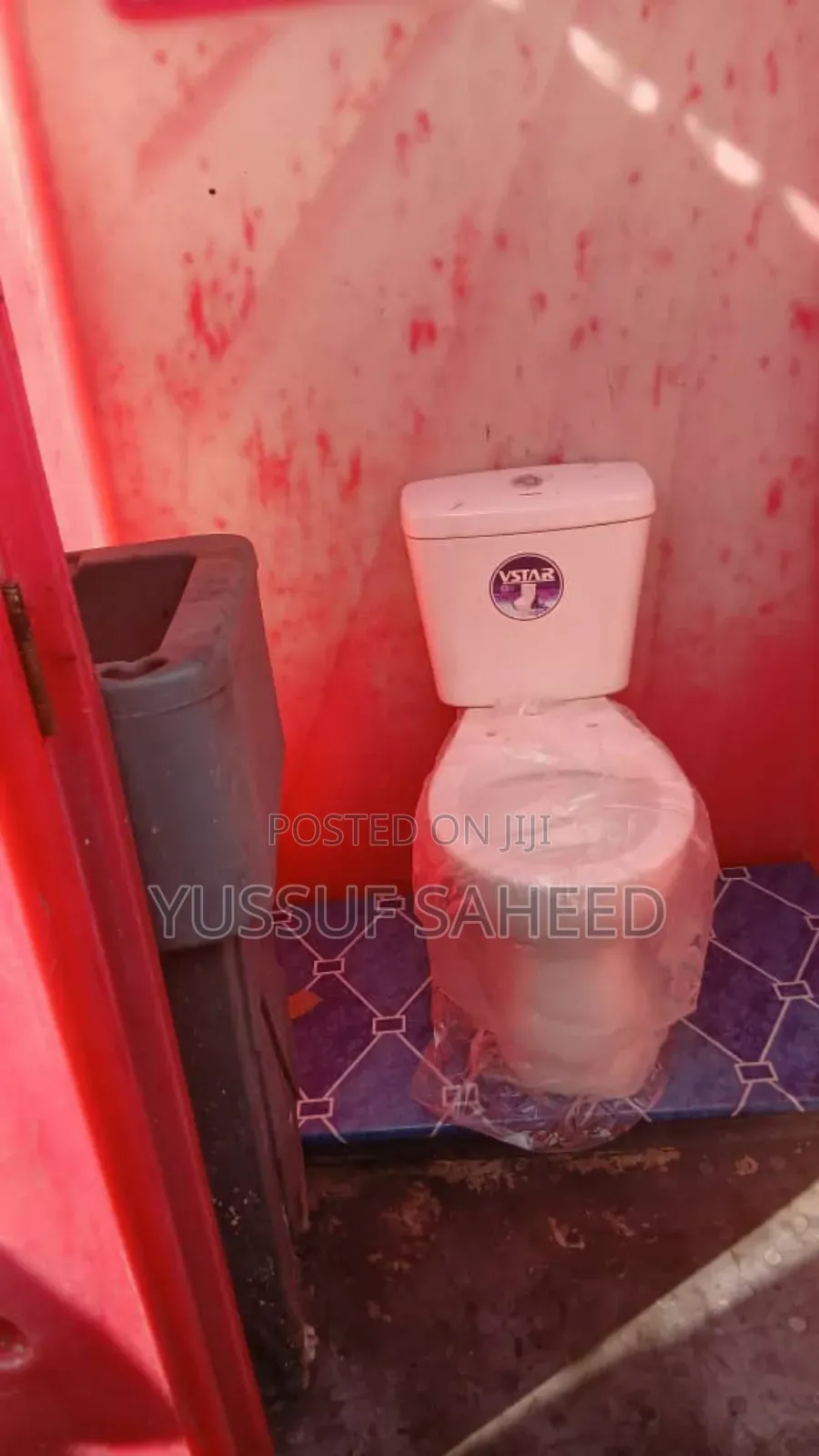 Mobile Banking Toilet