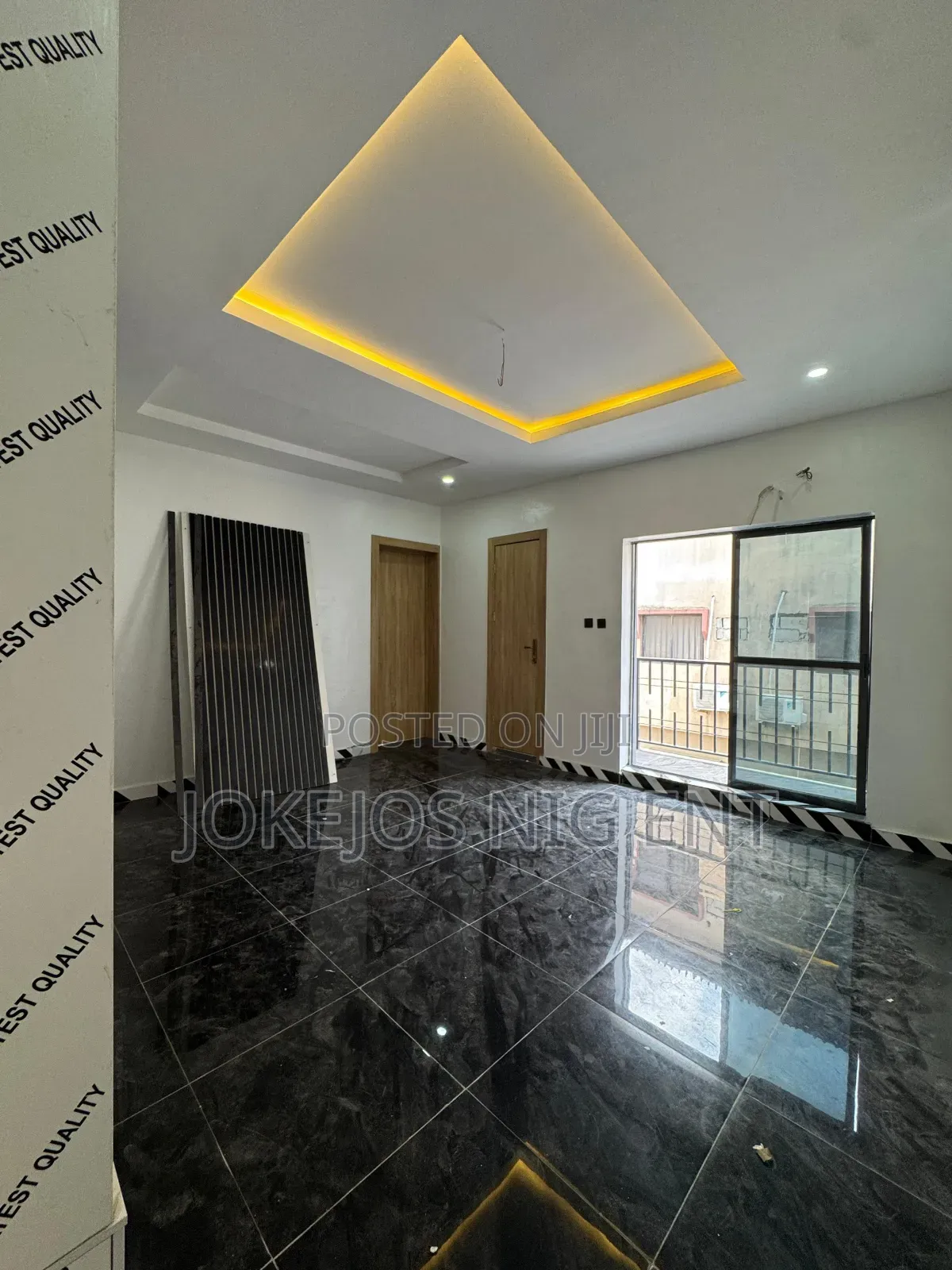 2bdrm Townhouse/Terrace in Igboefan for Sale