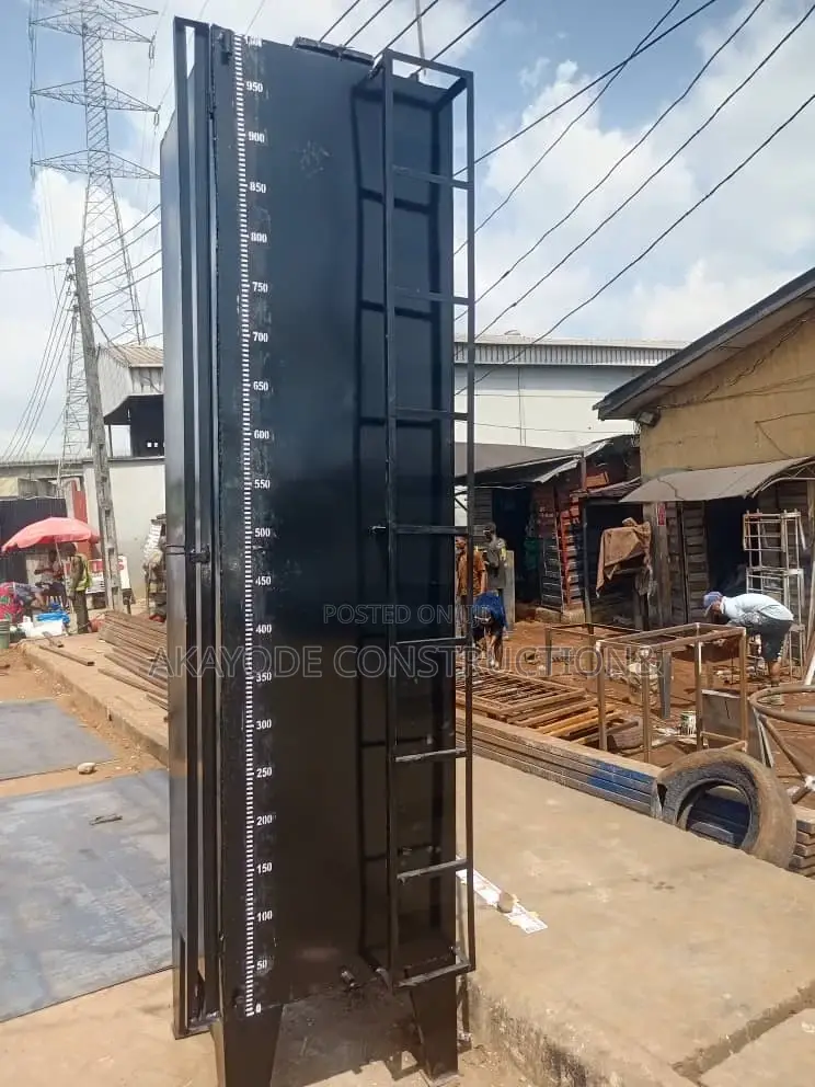 1000 Very Long Diesel Tank