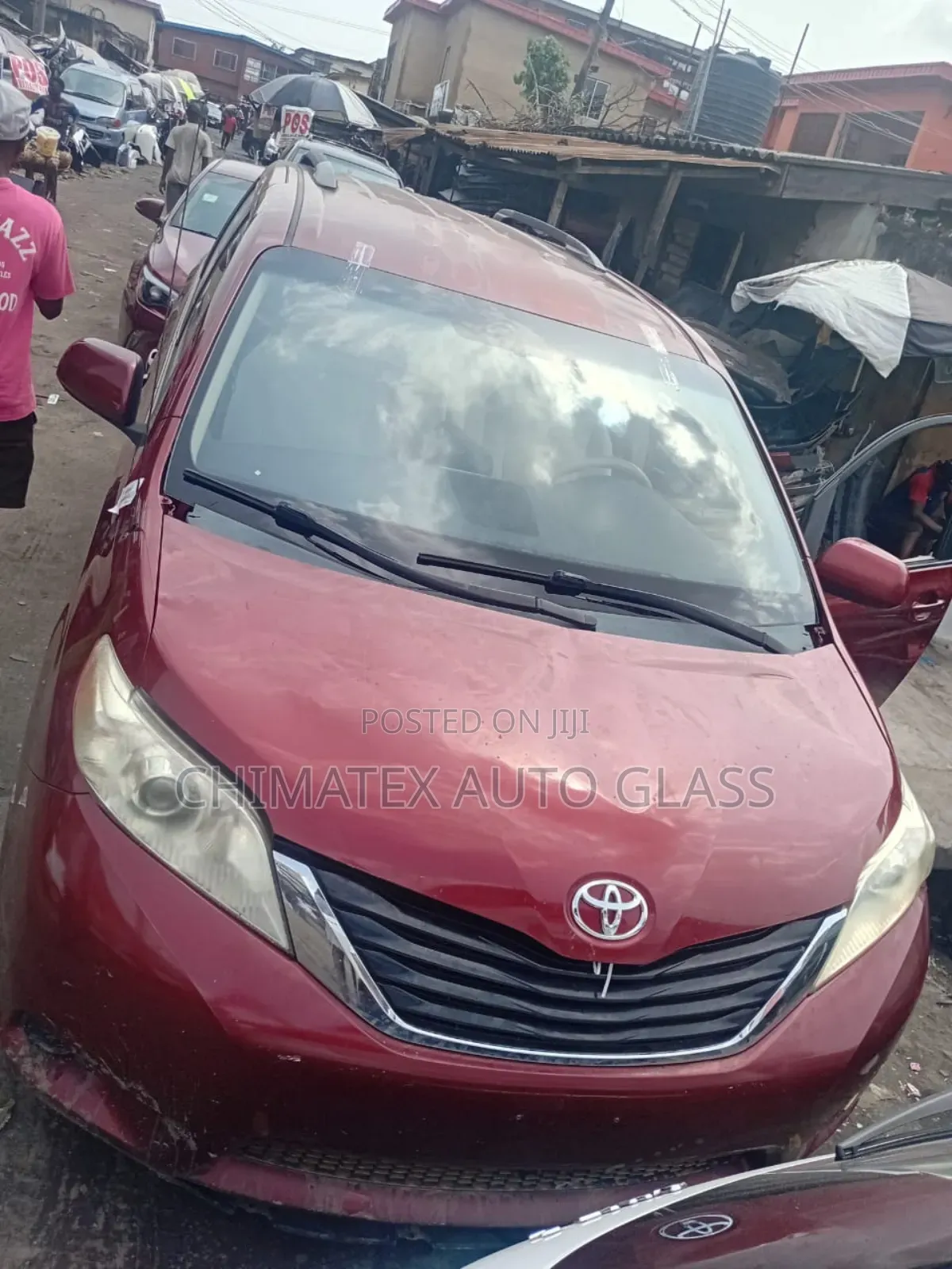Toyota Sienna 2014/2015 Windscreen Glass Available