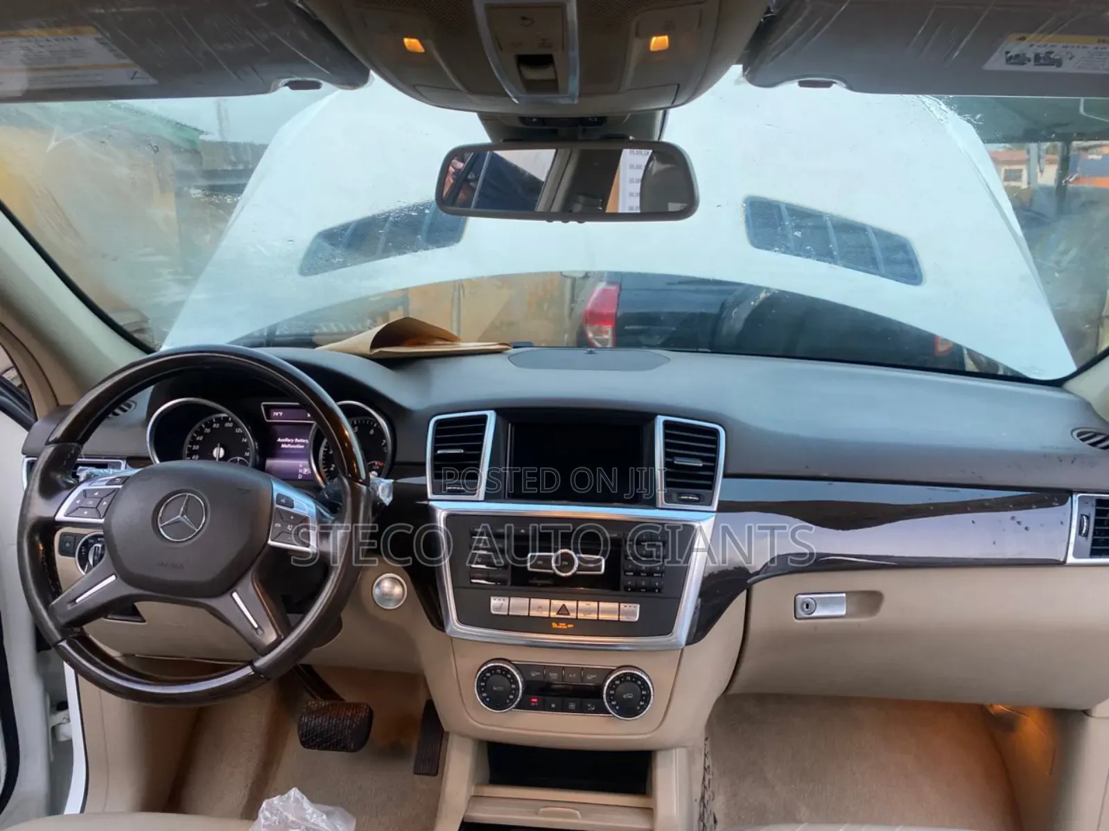 Mercedes-Benz M Class ML350 4dr SUV (3.5L 6cyl 7A) 2014 White