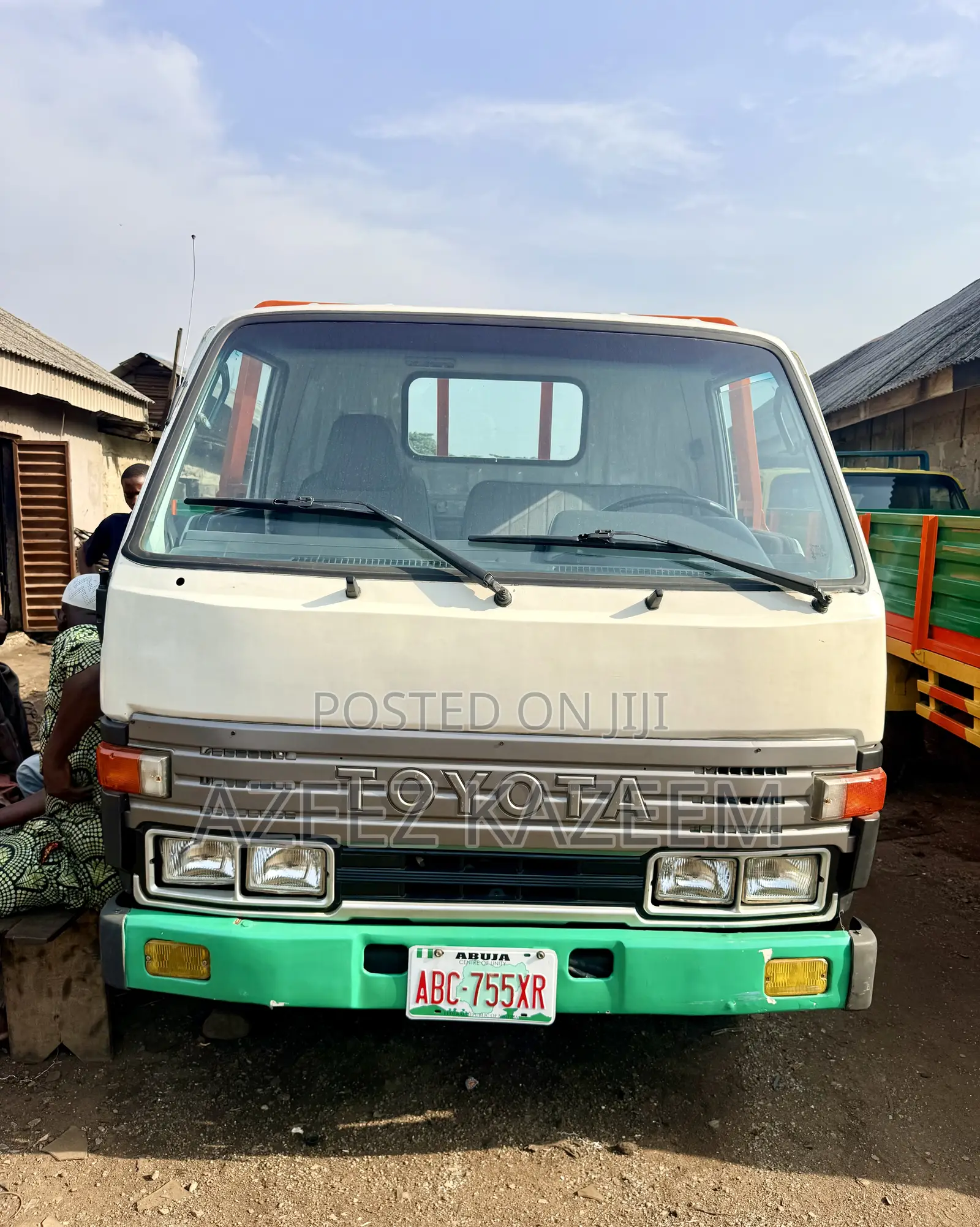 Toyota Dyna 200 2rz Engine Six Tyres Perfectly Working Engine Gear