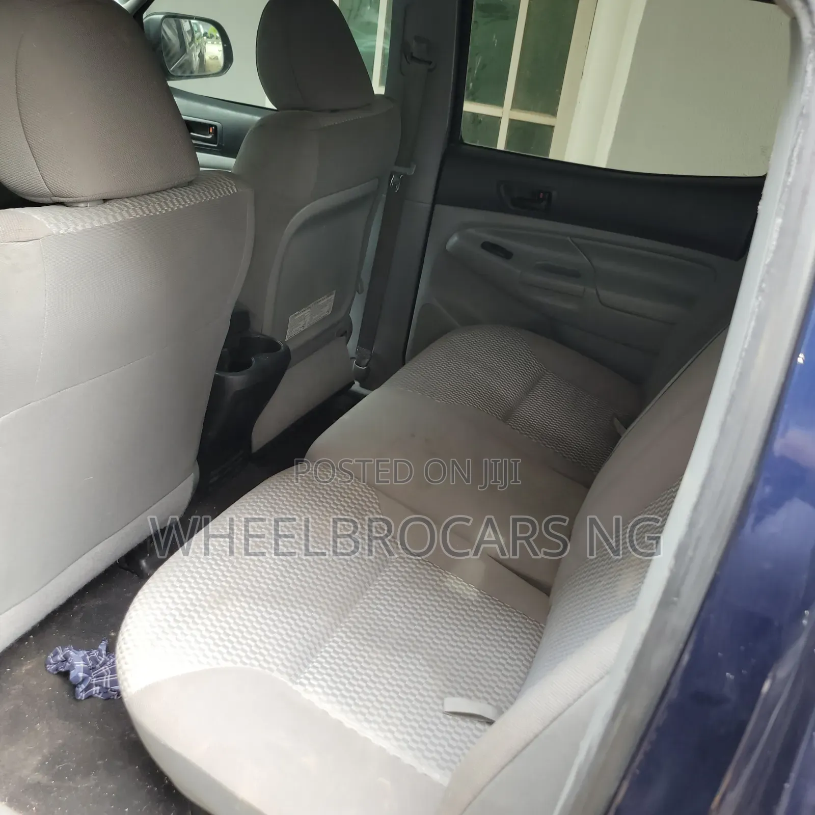 Toyota Tacoma PreRunner V6 4dr Double Cab 5.0 ft. SB (4.0L 6cyl 5A)