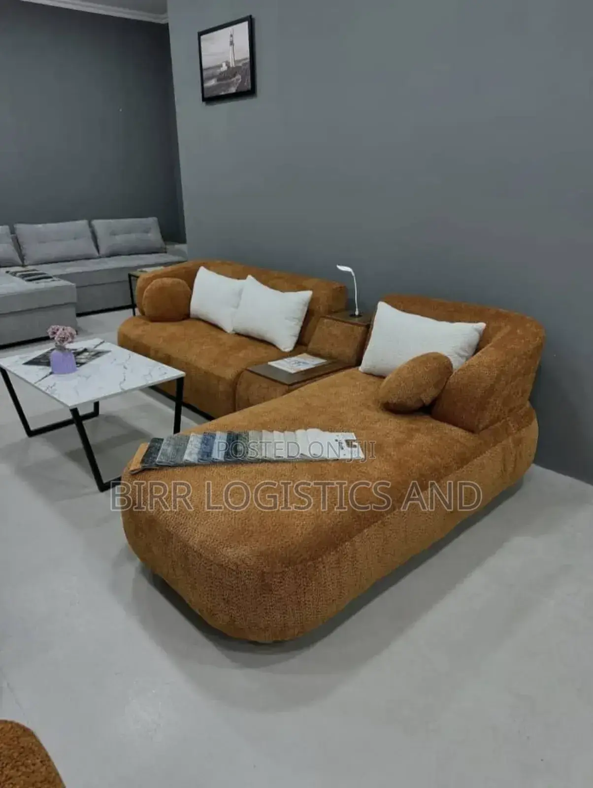 Furnitures and Wooden Finishing Expert