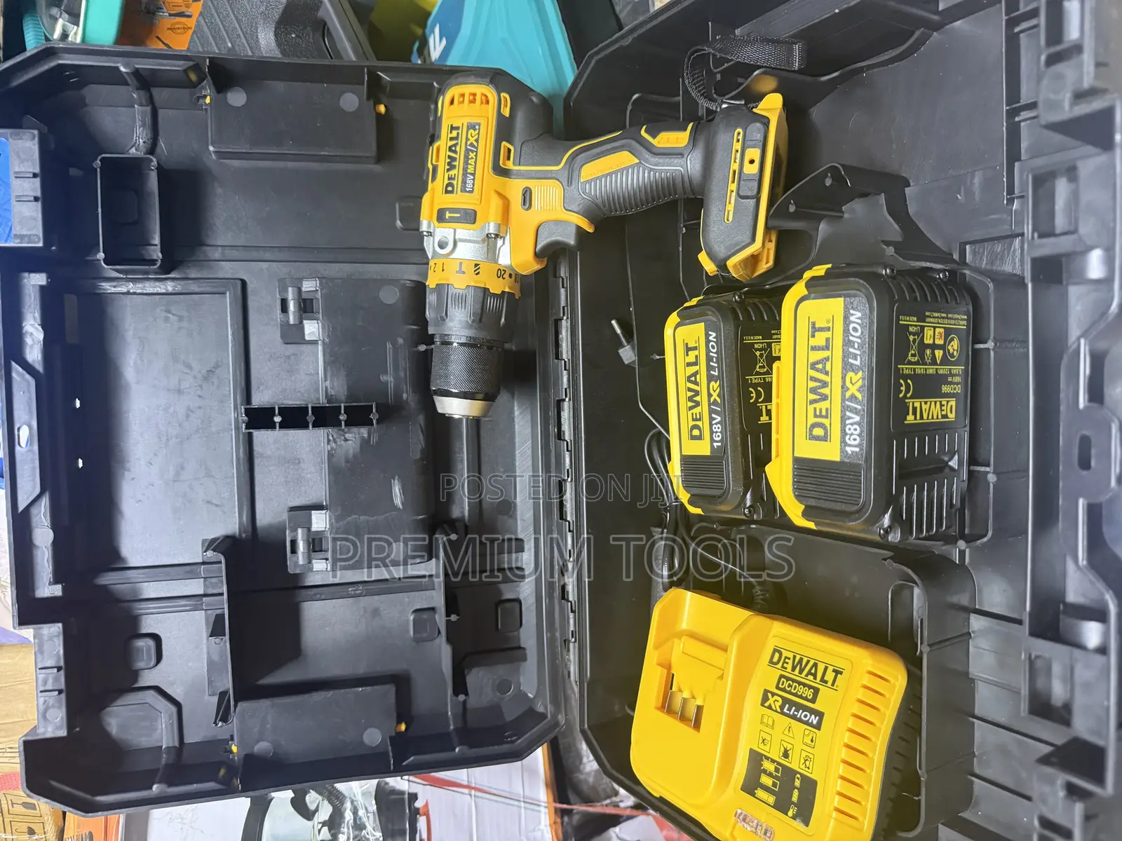 Dewalt Dcd796 18v Xr Brushless Combi Drill Kit With Batteries and Char