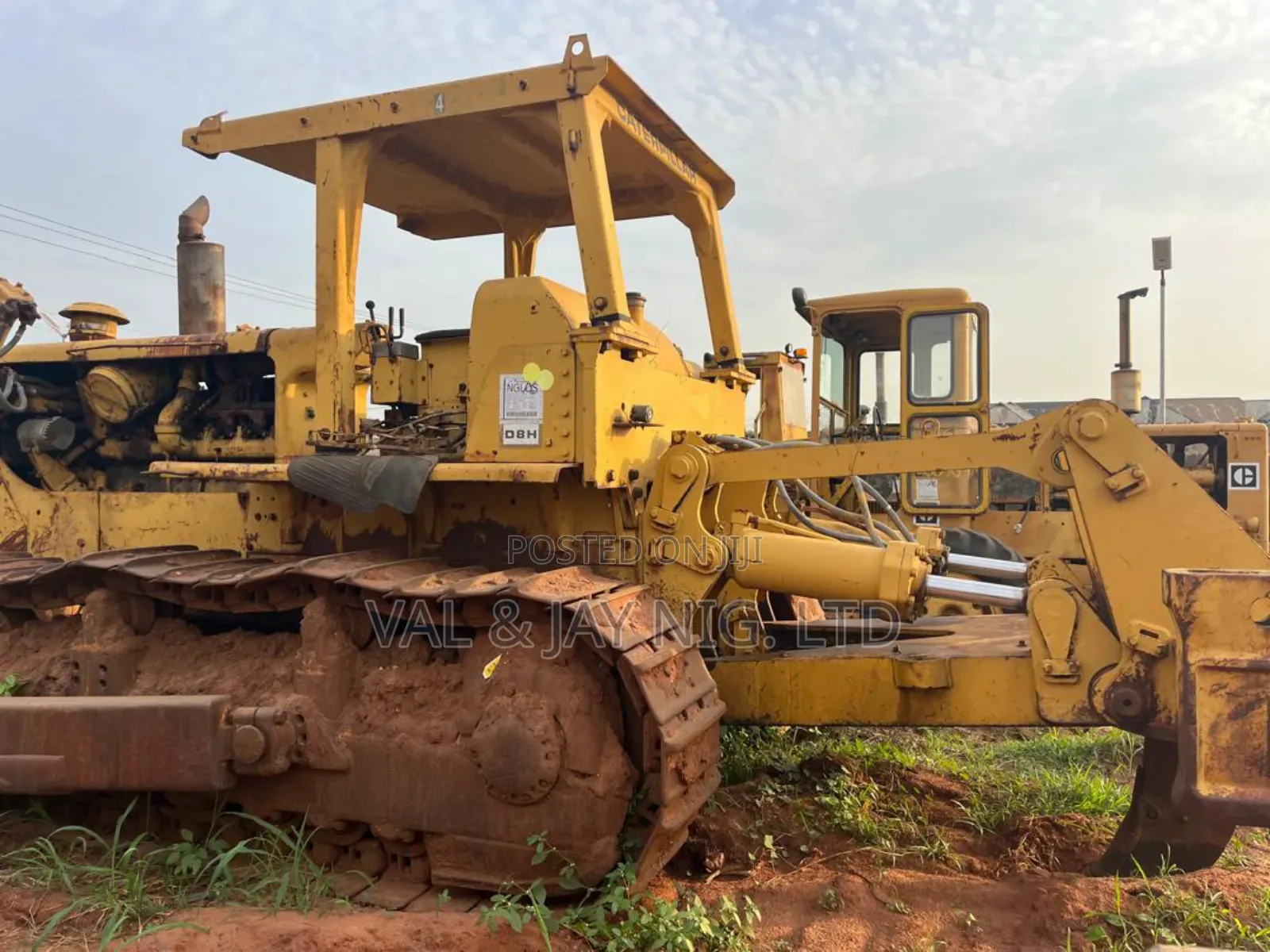 Cat Bulldozer D8h With Ripper - Foreign Use