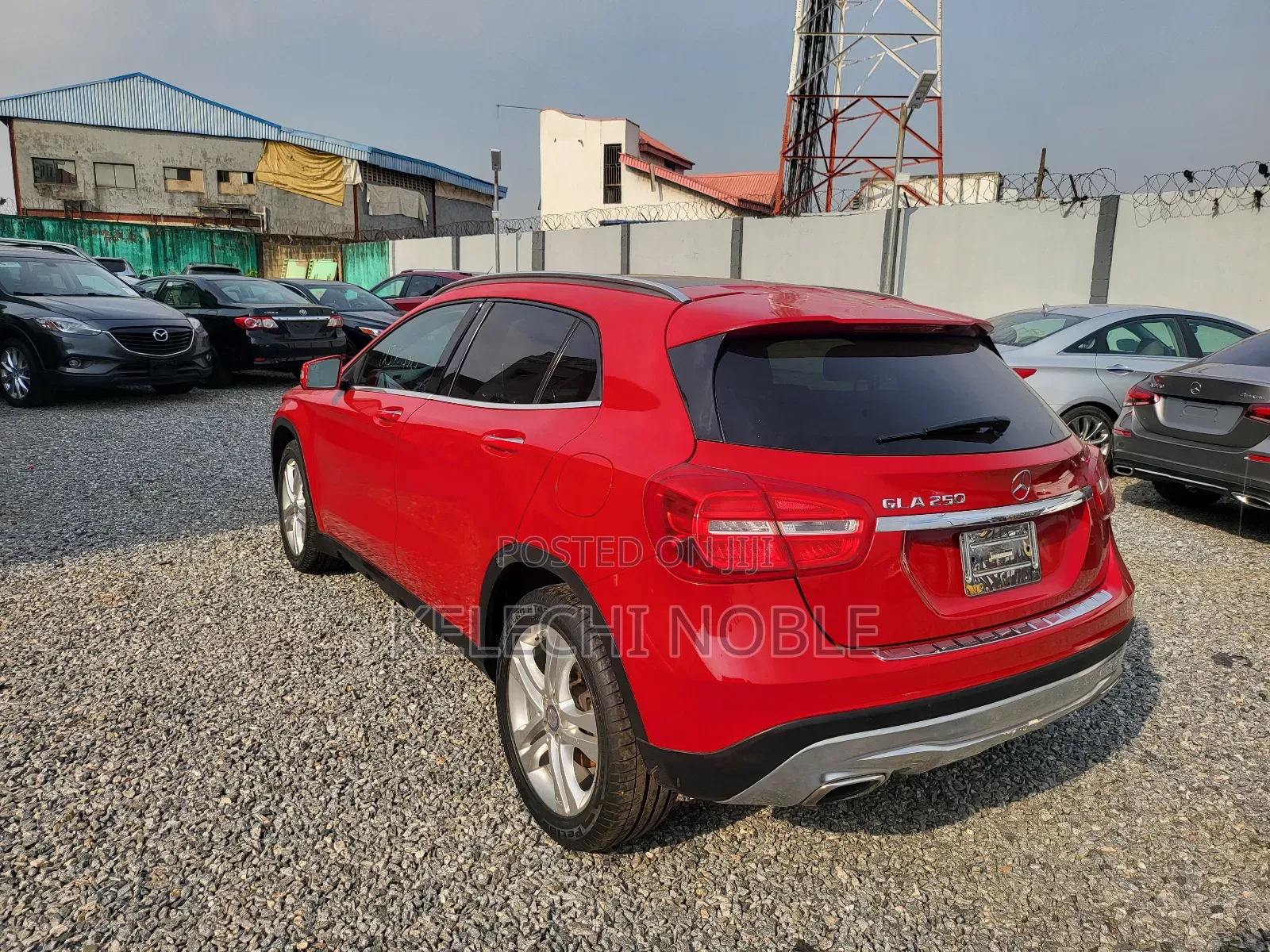 Mercedes-Benz GLA 250 2016 Red