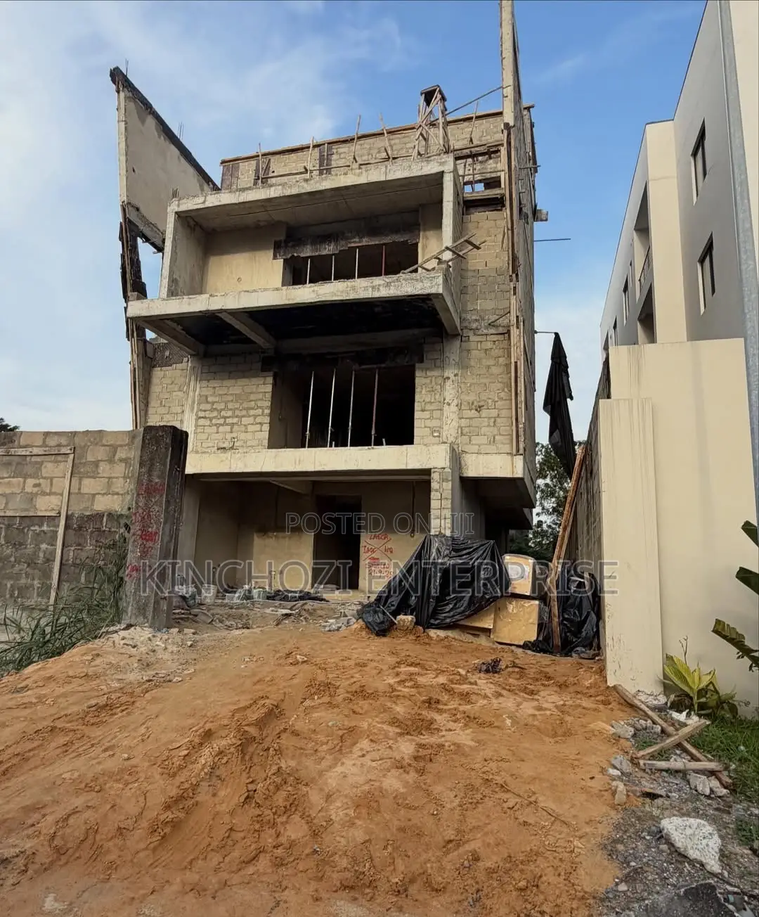 5bdrm Duplex in Banana Island Ikoyi for sale
