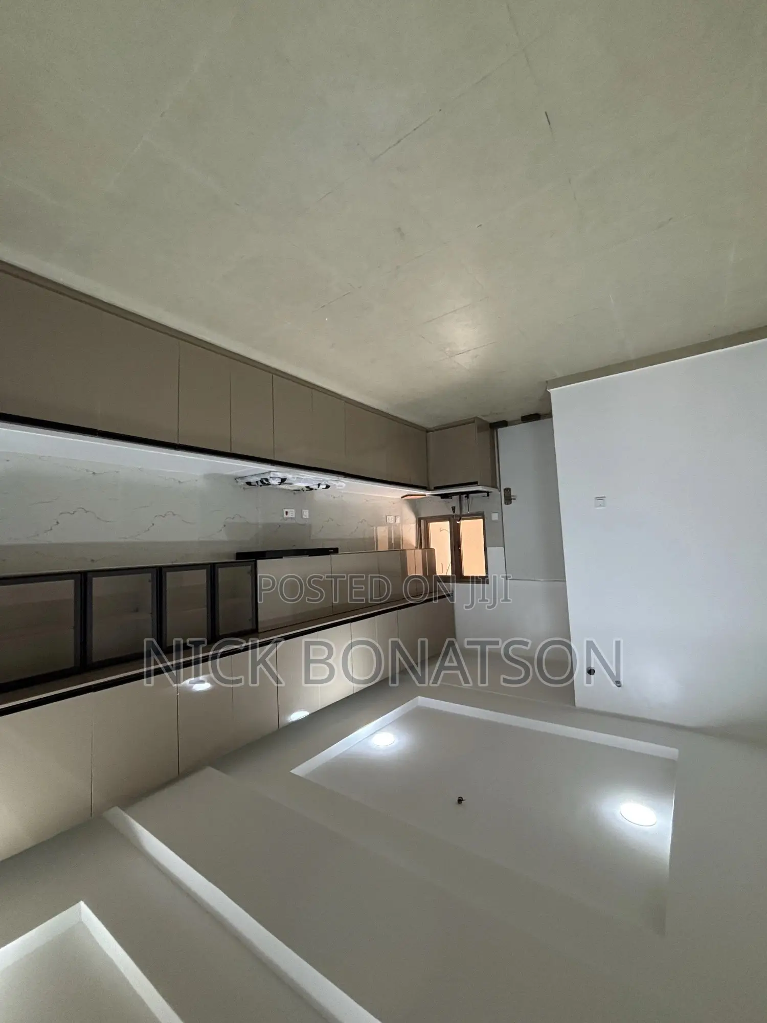 4bdrm Duplex in Dawaki for sale