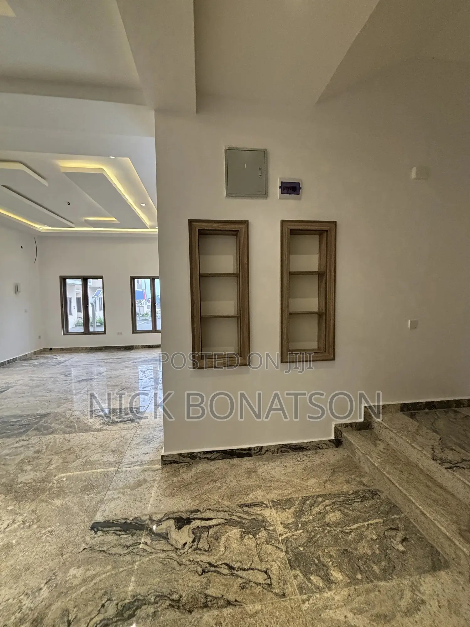 4bdrm Duplex in Dawaki for sale