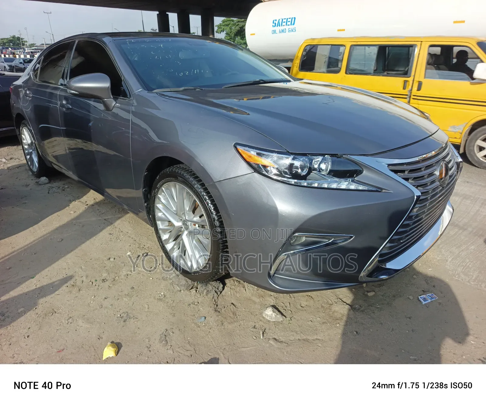 Lexus ES 2014 Gray