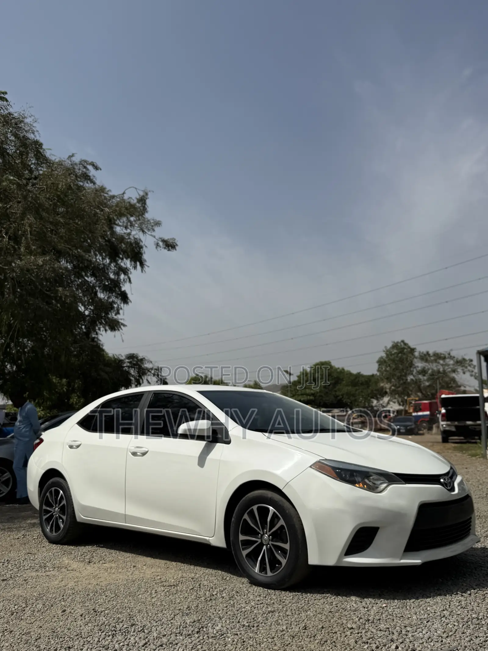 Toyota Corolla LE Eco Plus 4dr Sedan (1.8L 4cyl CVT) 2015 White