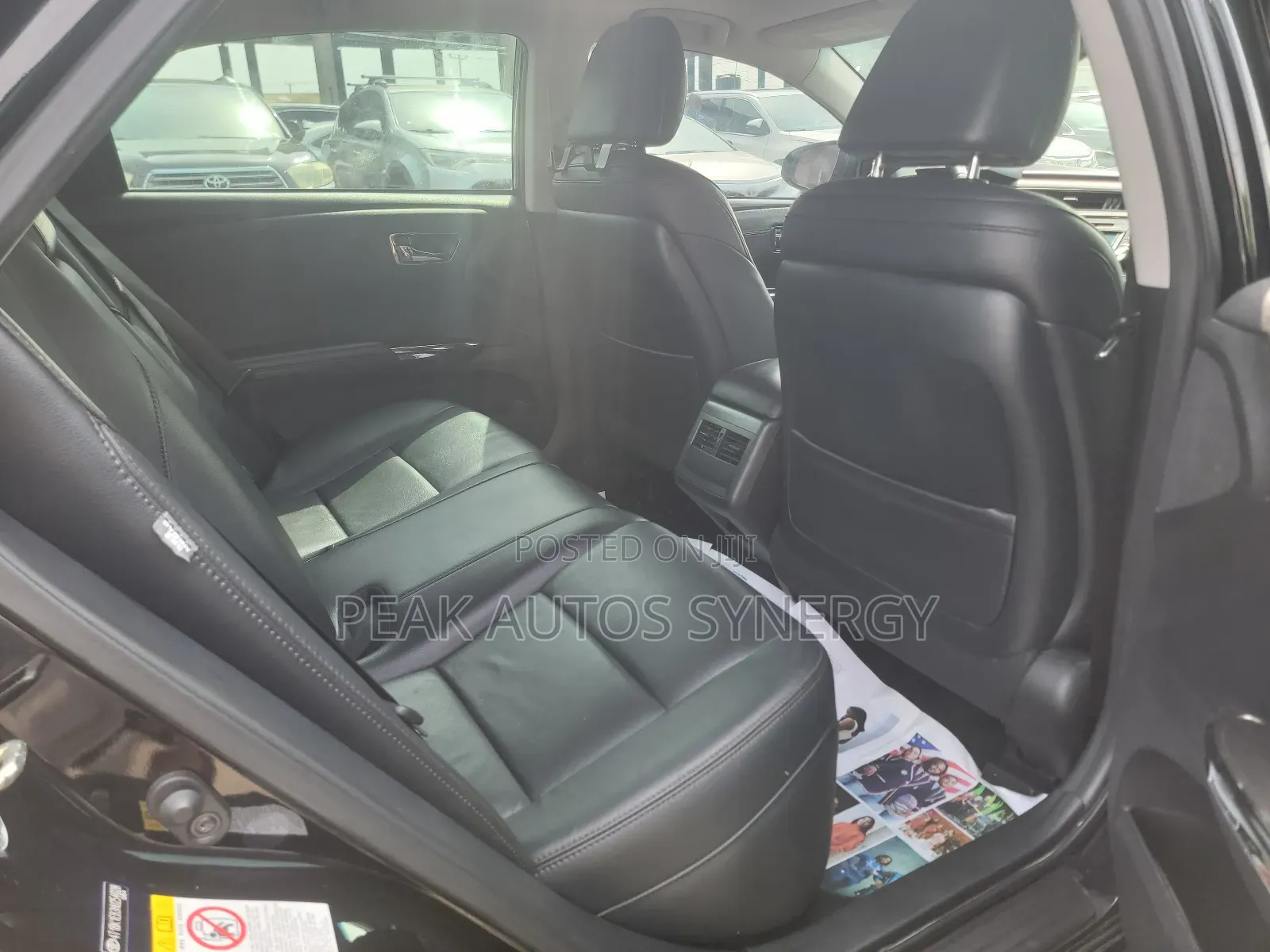 Toyota Avalon XLE Plus Sedan FWD (3.5L 6cyl 6A) 2017 Black