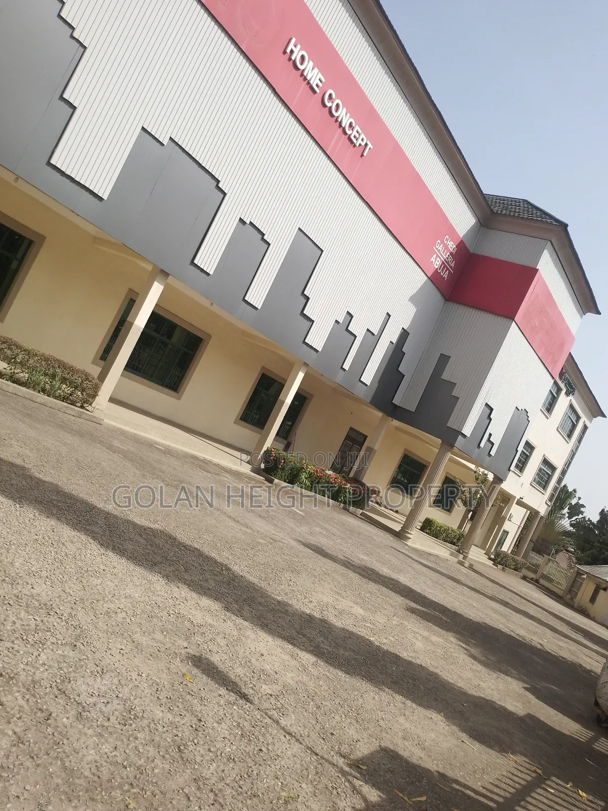 For Sale Open Space Plaza