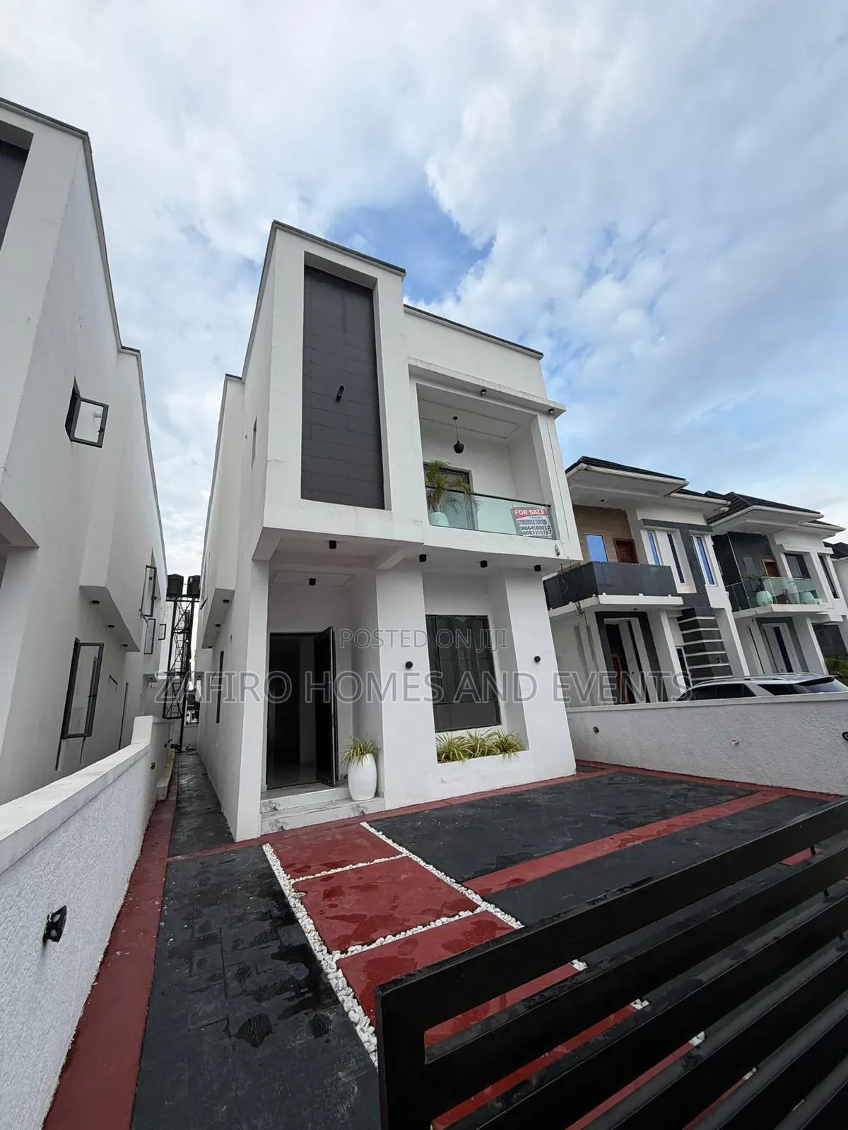 5bdrm Duplex in Lekki Palm City,, Ibadan for sale