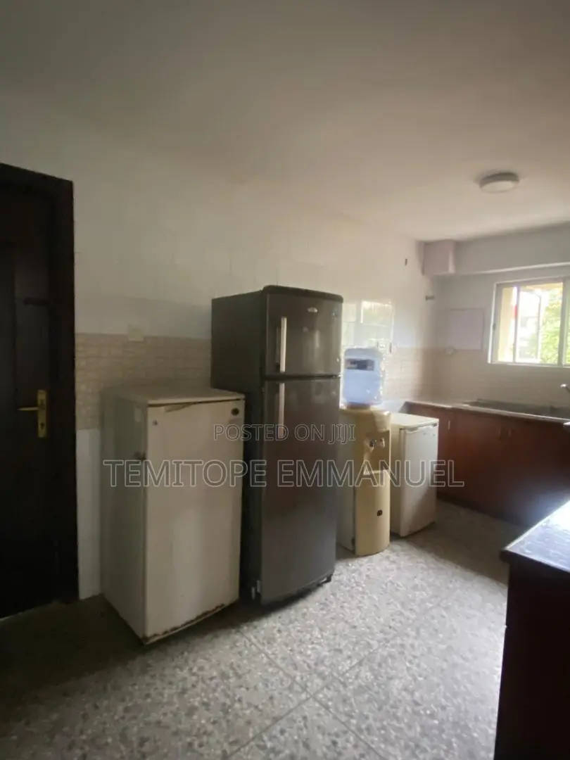 Furnished 4bdrm Apartment in Victoria Island for rent