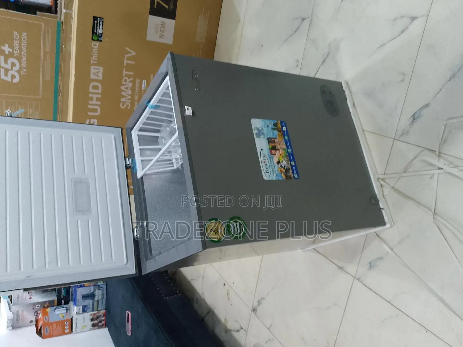 Kenstar 143l Chest Freezer for Indoor Cold Storage