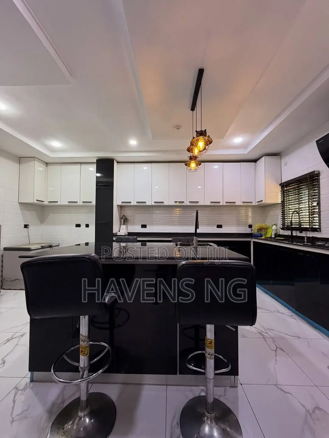 Furnished 5bdrm Duplex in Rumuodara for sale