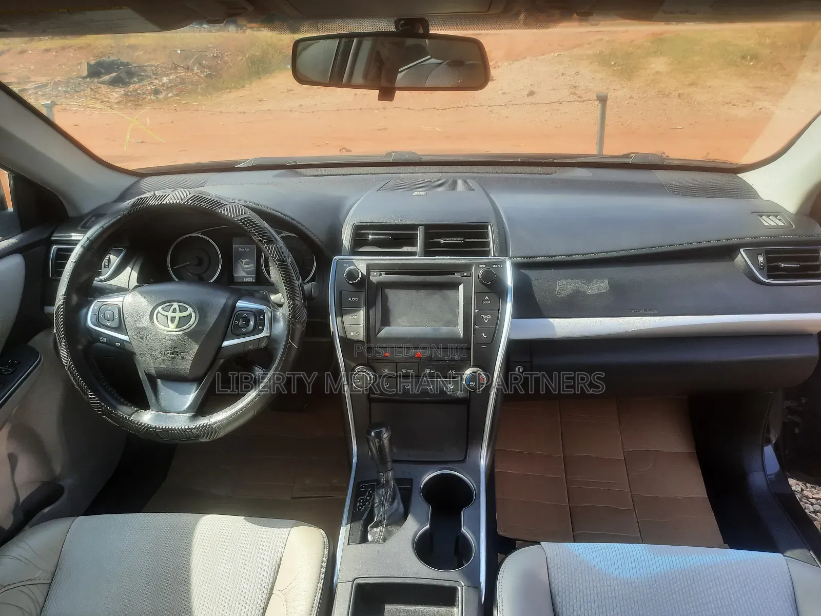 Toyota Camry SE 4dr Sedan (2.5L 4cyl 6A) 2016 Black