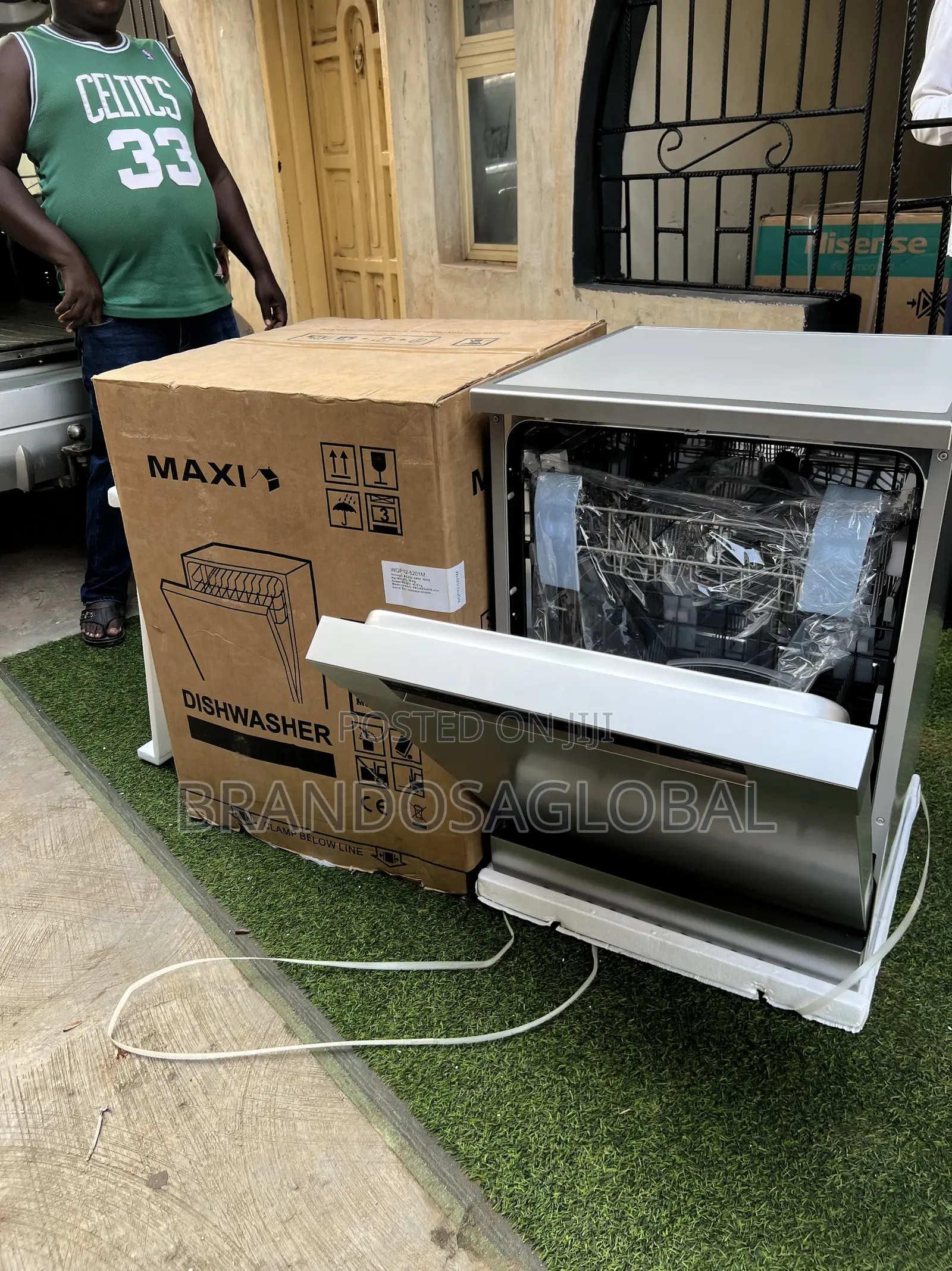 . Maxi Dish Washer Wqp12-5201m Fast Wash Technology