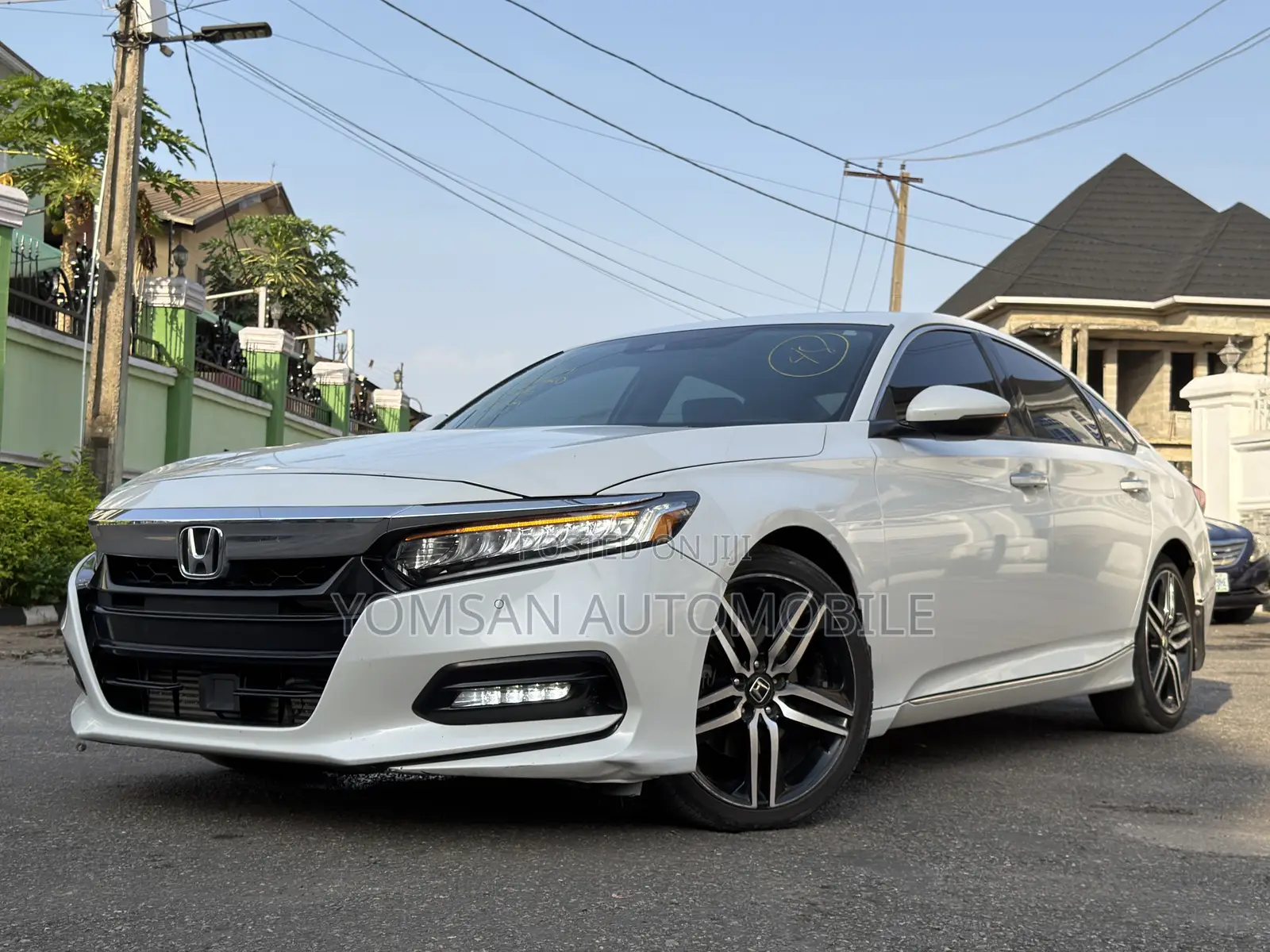 Honda Accord Sport (2.0L 4cyl Turbo 6M) 2019 White