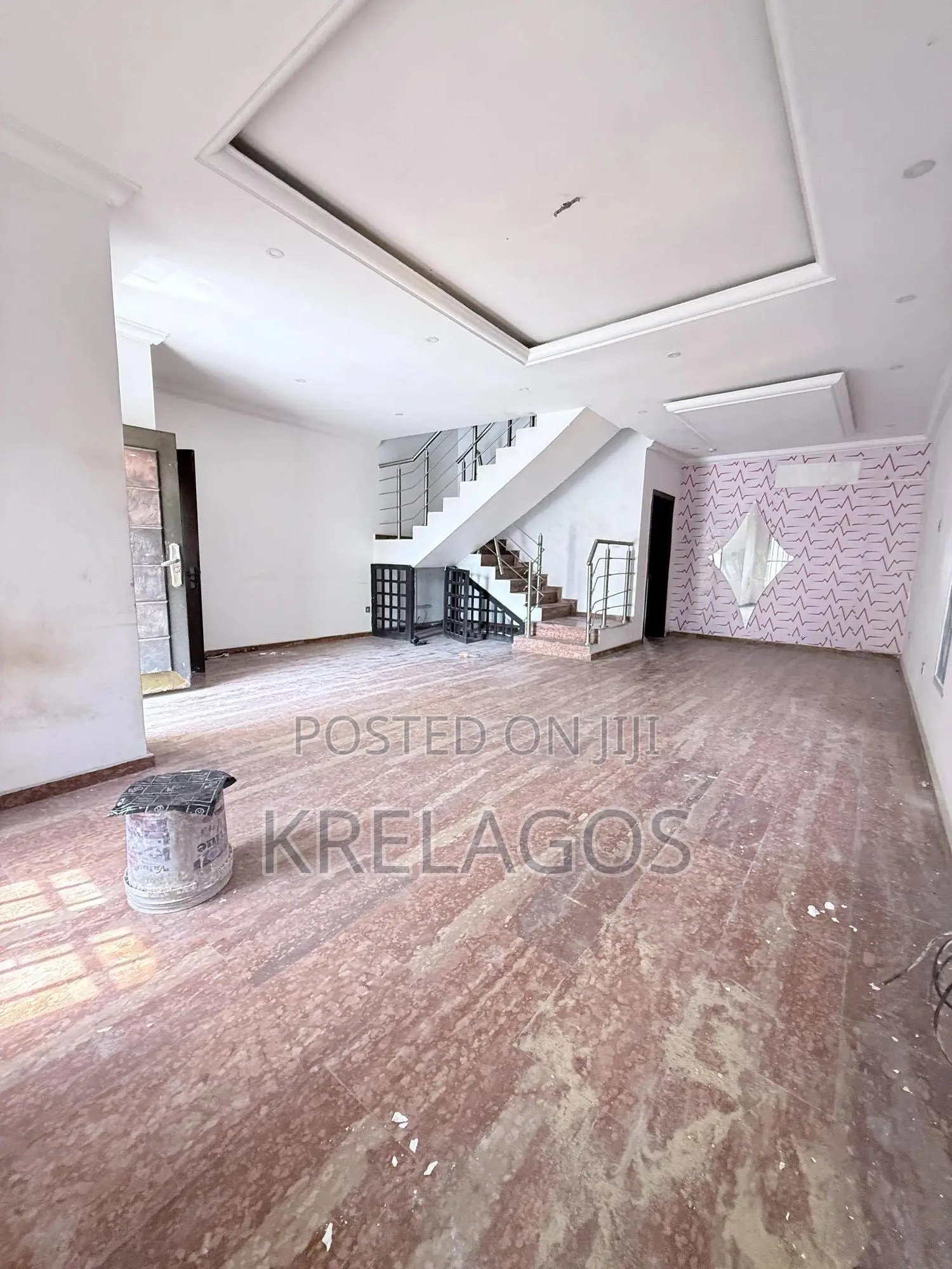 4bdrm Duplex in Osapa london for sale