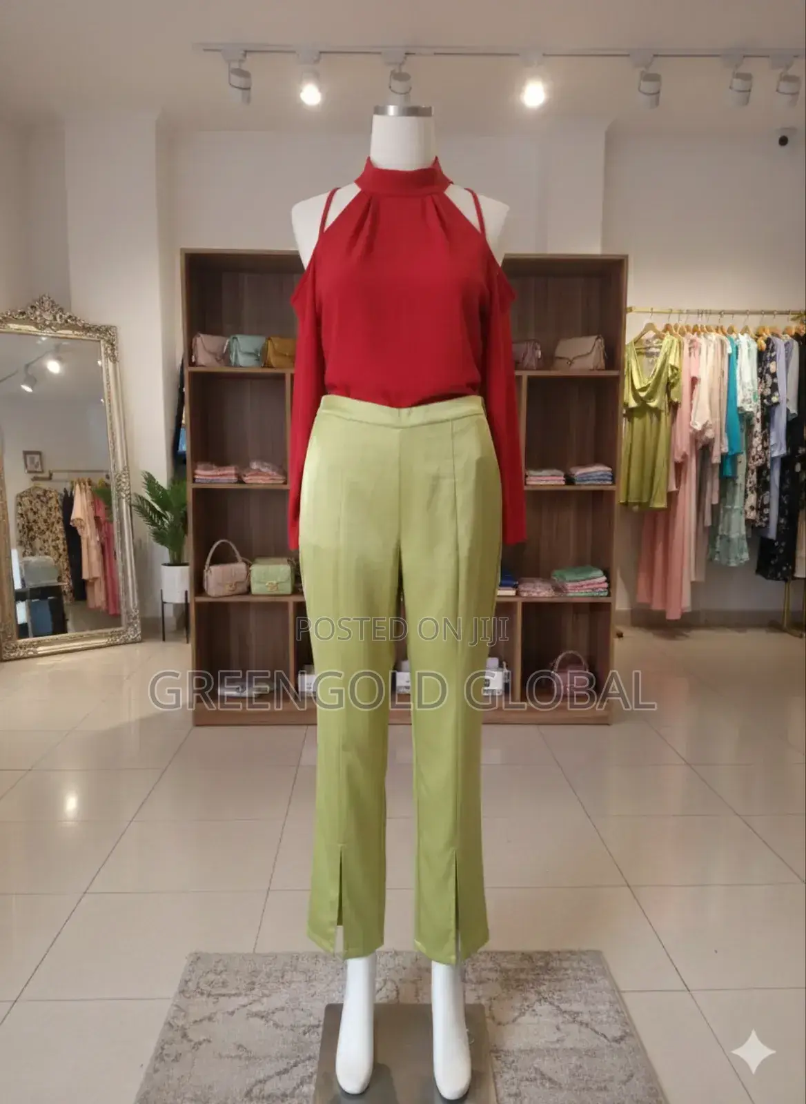 Stylish and Trendy Fashion Choices Perfect for Today's Woman!
