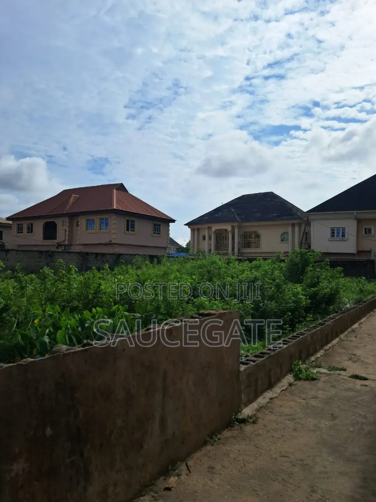 Fenced Plot for Sale at Abuleado With Foundation
