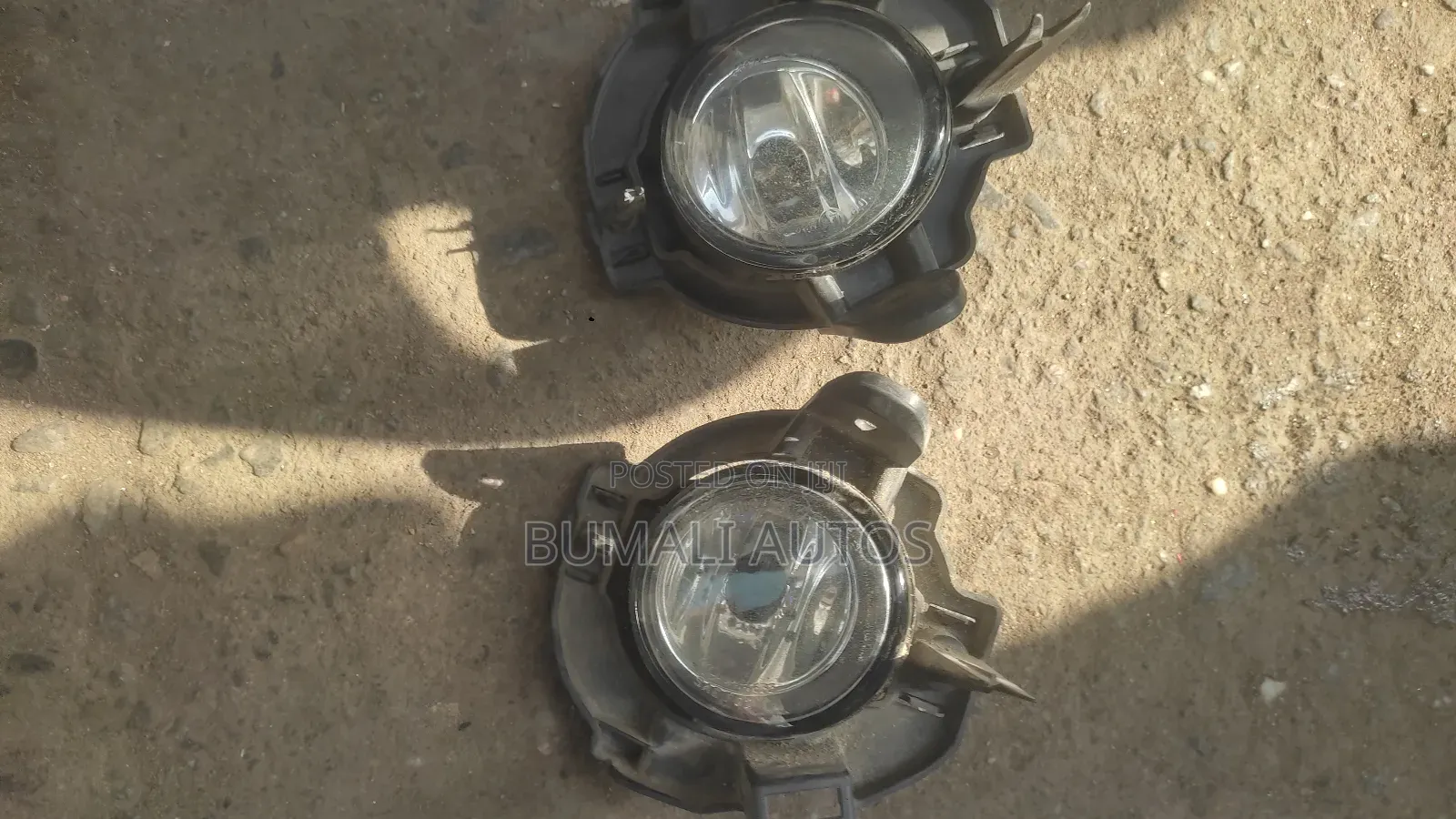 Fog Lights Front for Nissan Rogue 2008/2009 Model