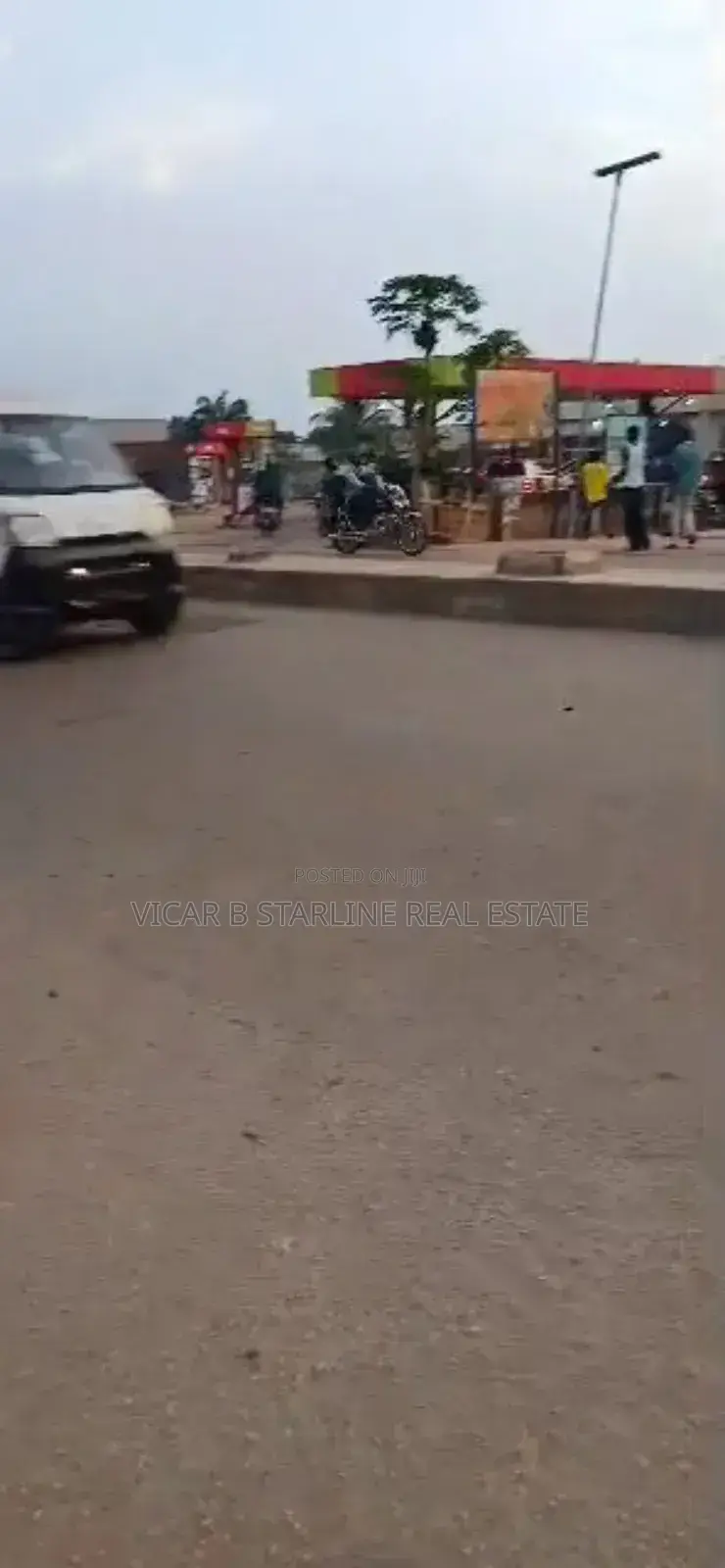 Land for Sale One (1) Complete Plot of Land Located at Ogoja Road.