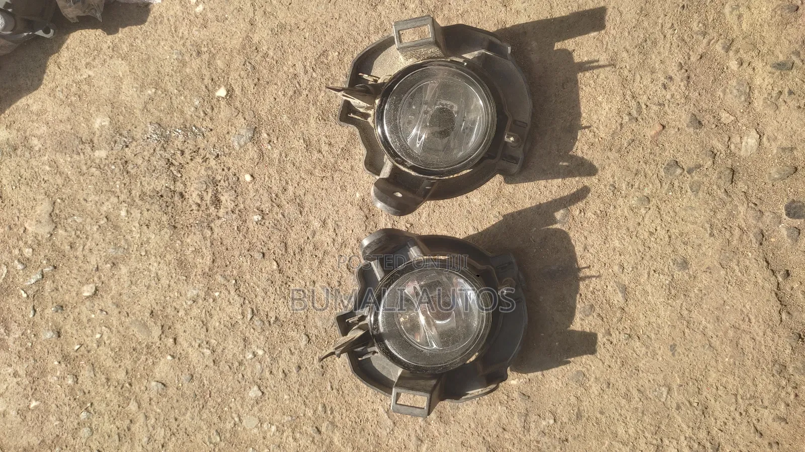 Fog Lights Front for Nissan Rogue 2008/2009 Model