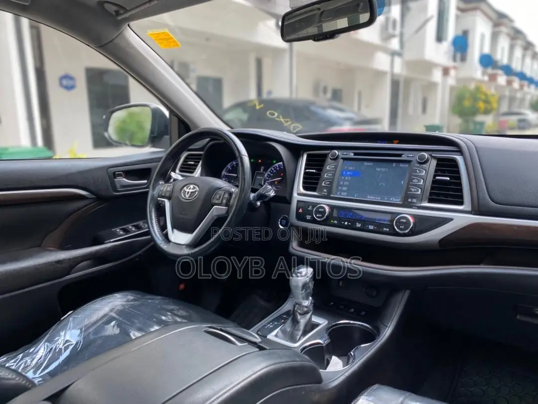 Toyota Highlander Limited 4x4 V6 (3.5L 6cyl 8A) 2017 White