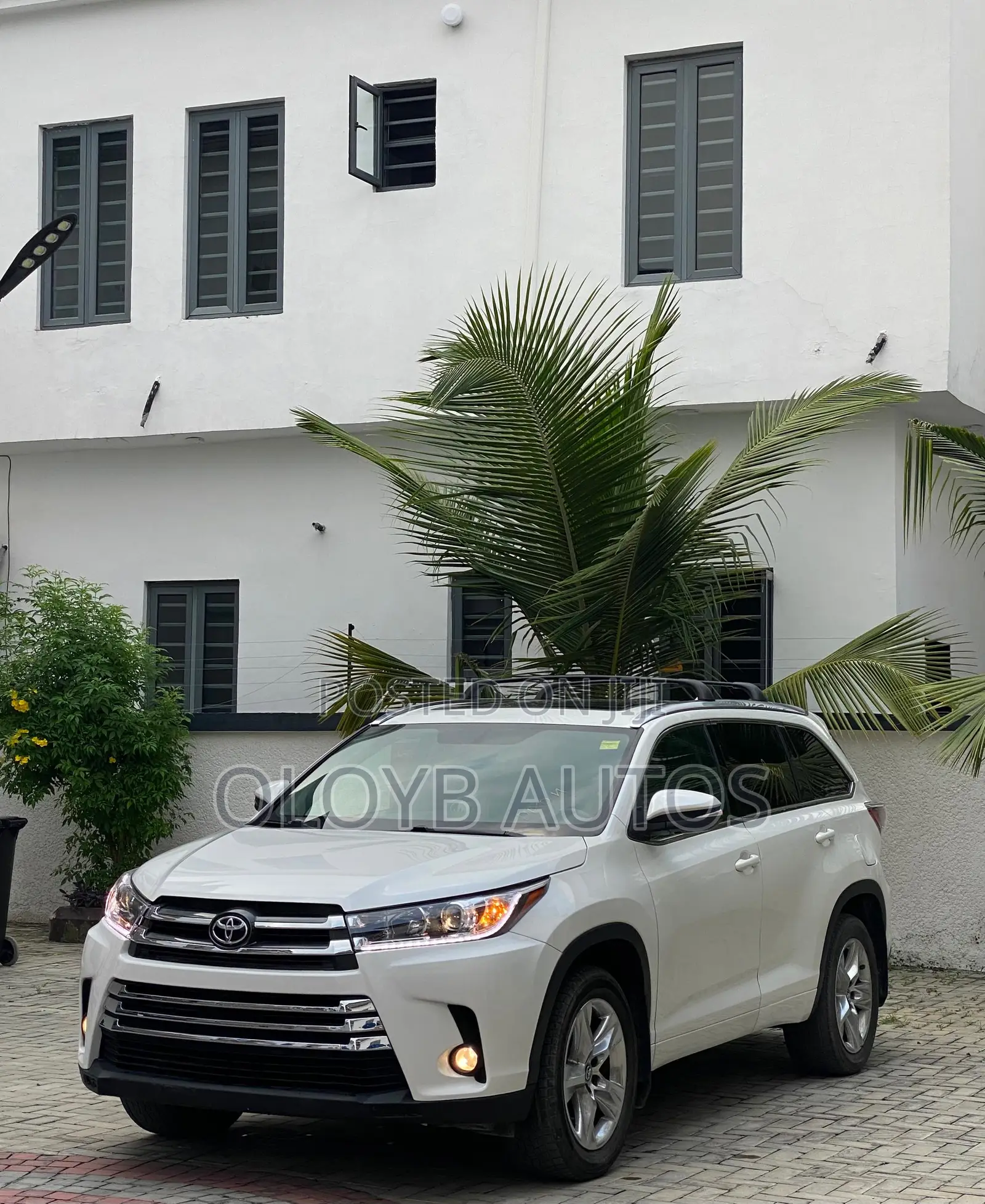 Toyota Highlander Limited 4x4 V6 (3.5L 6cyl 8A) 2017 White